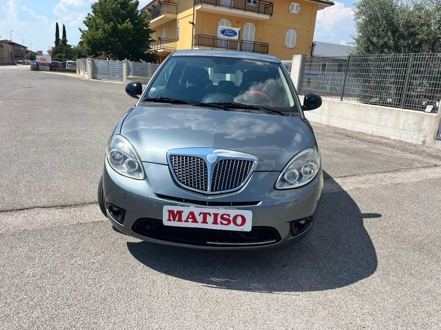 Lancia Ypsilon 1.3 MJT 75 CV Unyca Сірий - 2