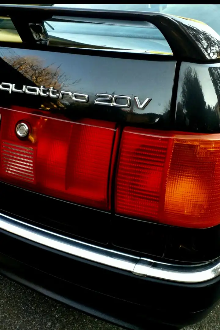 Audi 90 2.0 20v Quattro Zwart - 1
