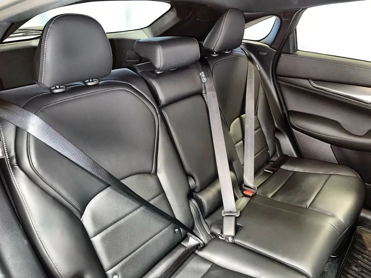 Infiniti QX55 снимка Infiniti QX55