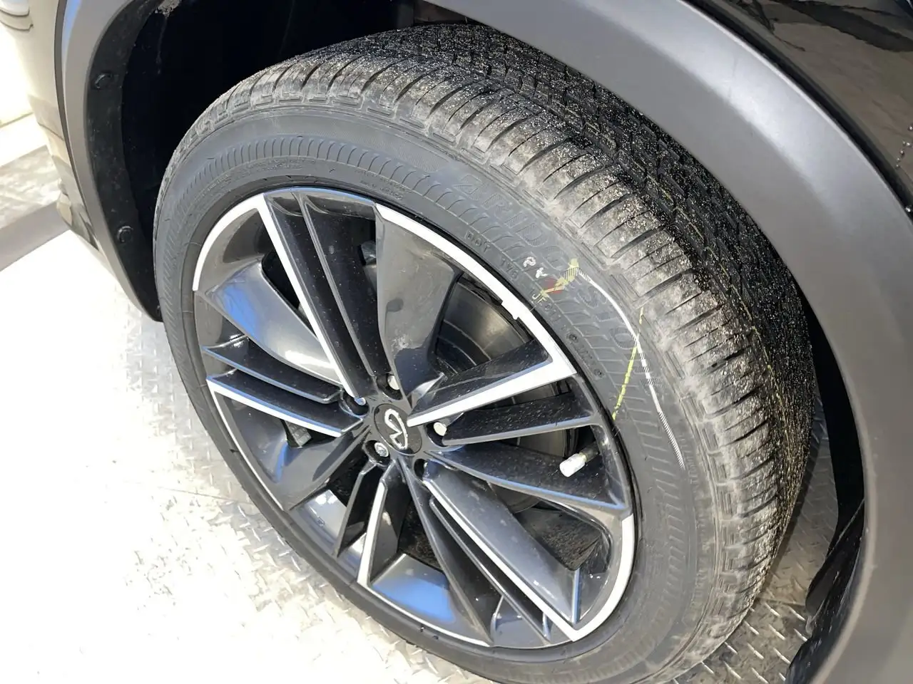 Infiniti QX55 снимка Infiniti QX55