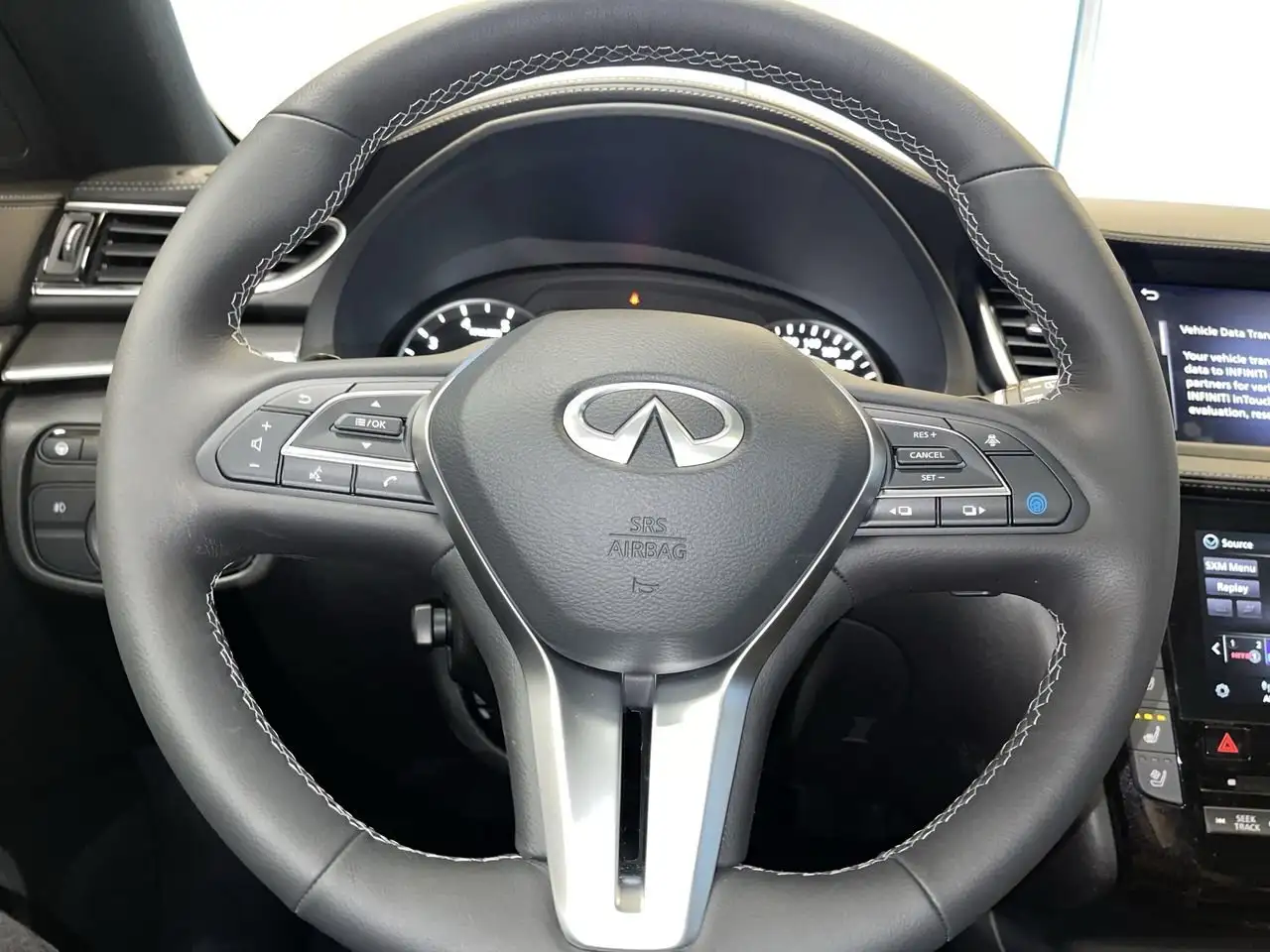 Infiniti QX55 снимка Infiniti QX55