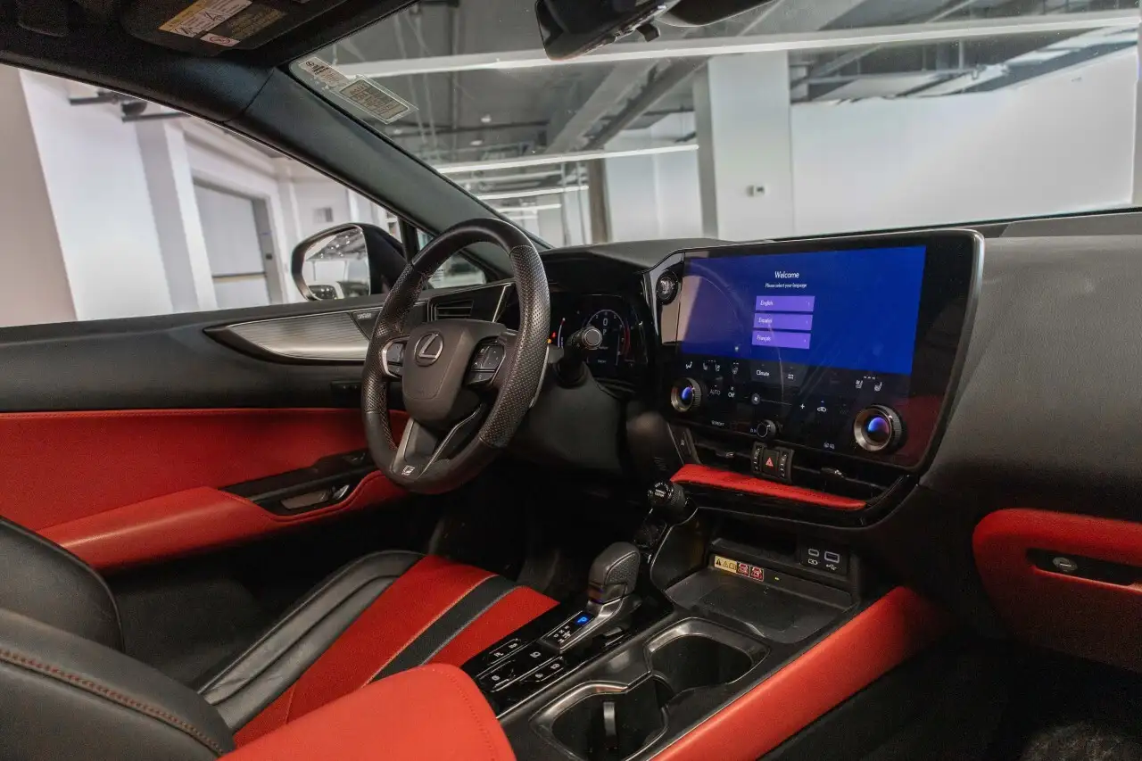 Lexus NX снимка Lexus NX