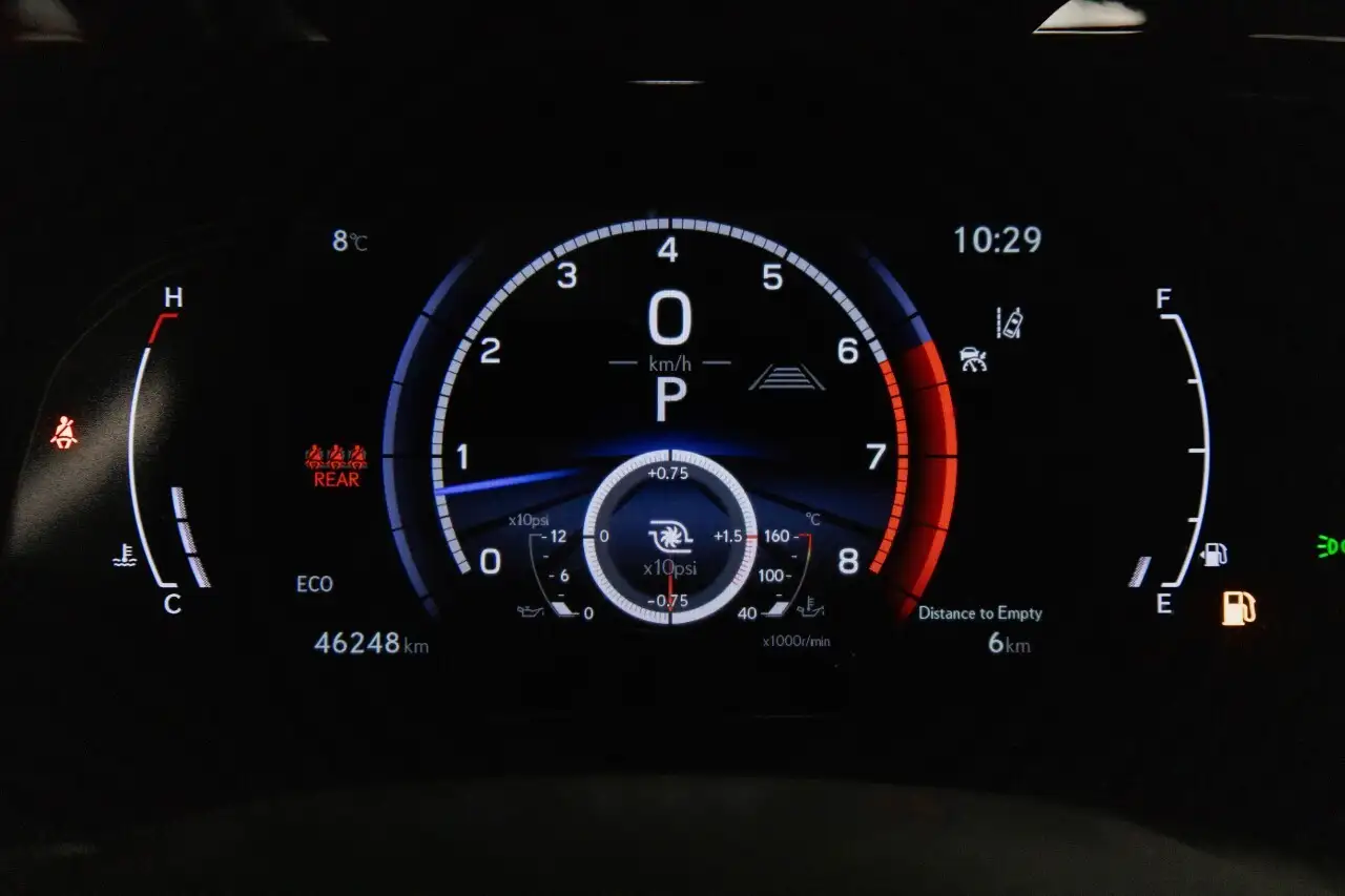 Lexus NX снимка Lexus NX