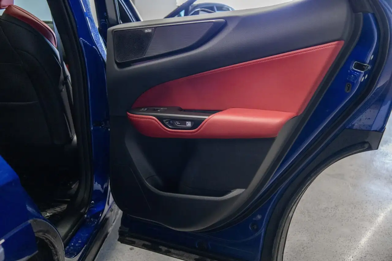 Lexus NX снимка Lexus NX