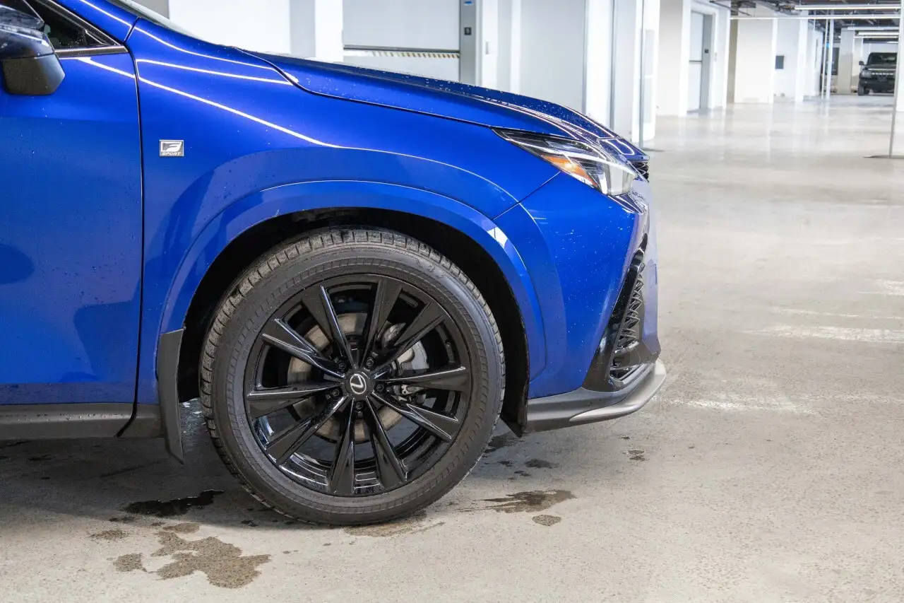 Lexus NX снимка Lexus NX