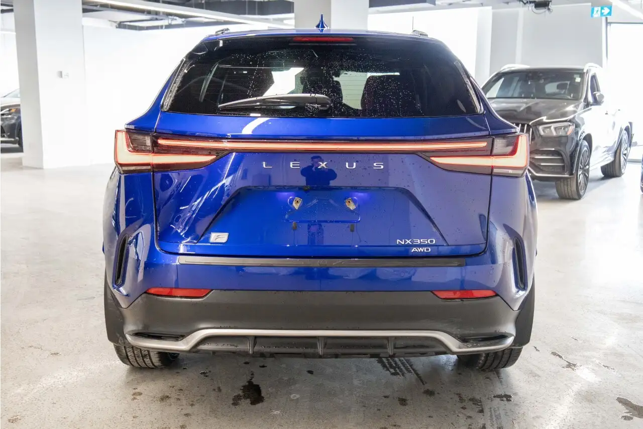 Lexus NX снимка Lexus NX