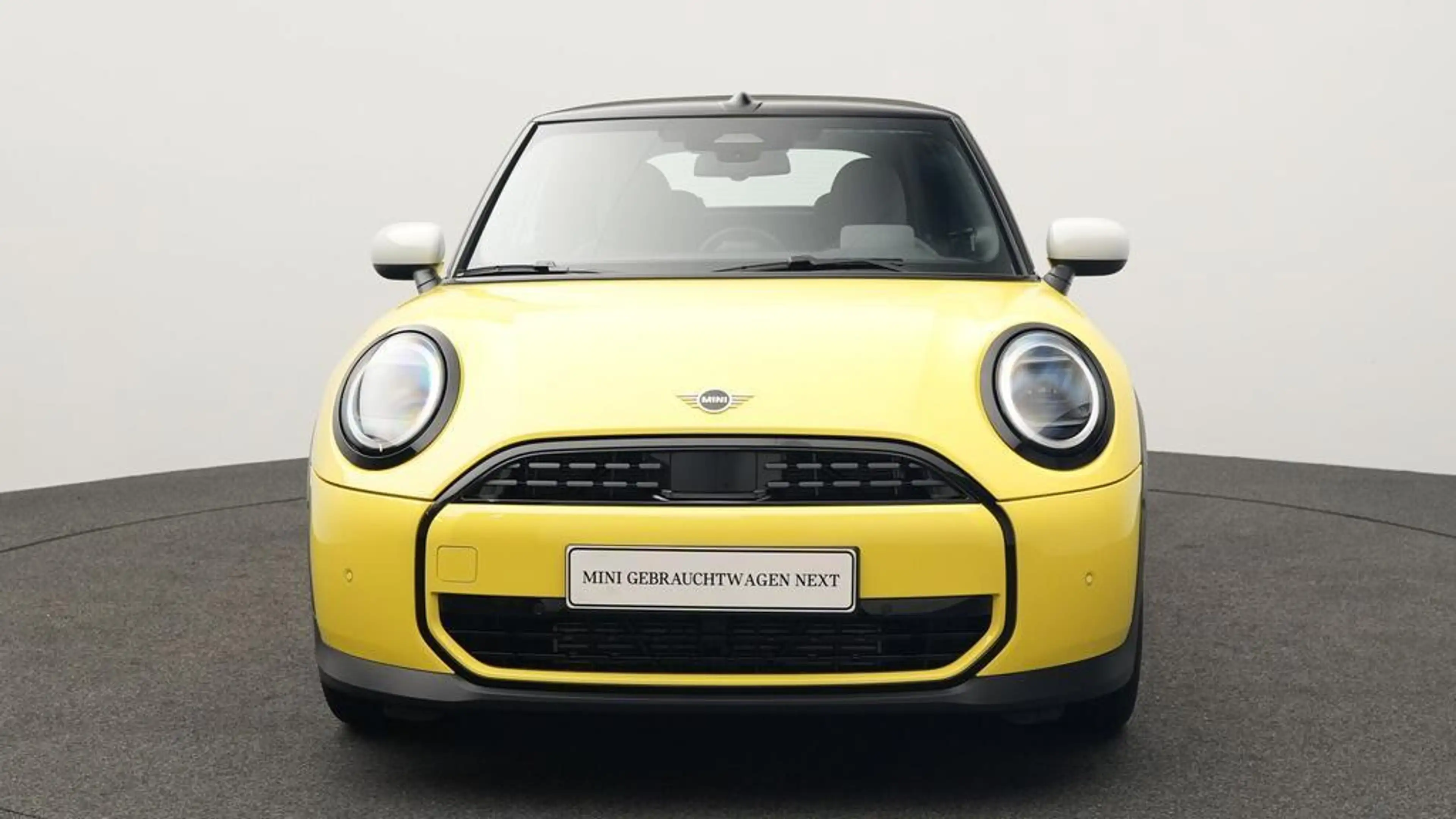 MINI Cooper C Cabrio Classic Trim — photo 15