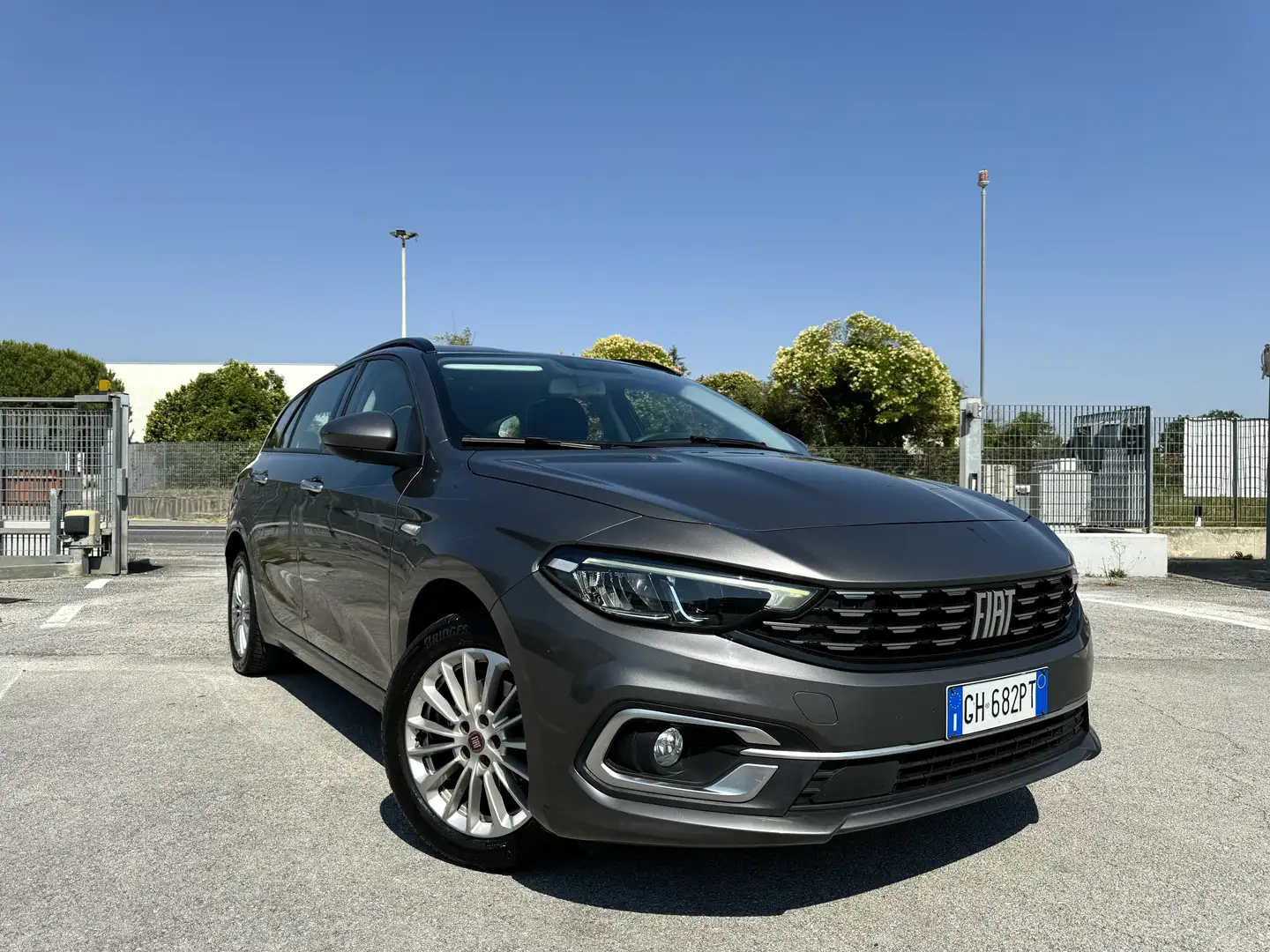 Fiat Tipo SW 1.3 Mjt - Navi Led Retrocamera - 1