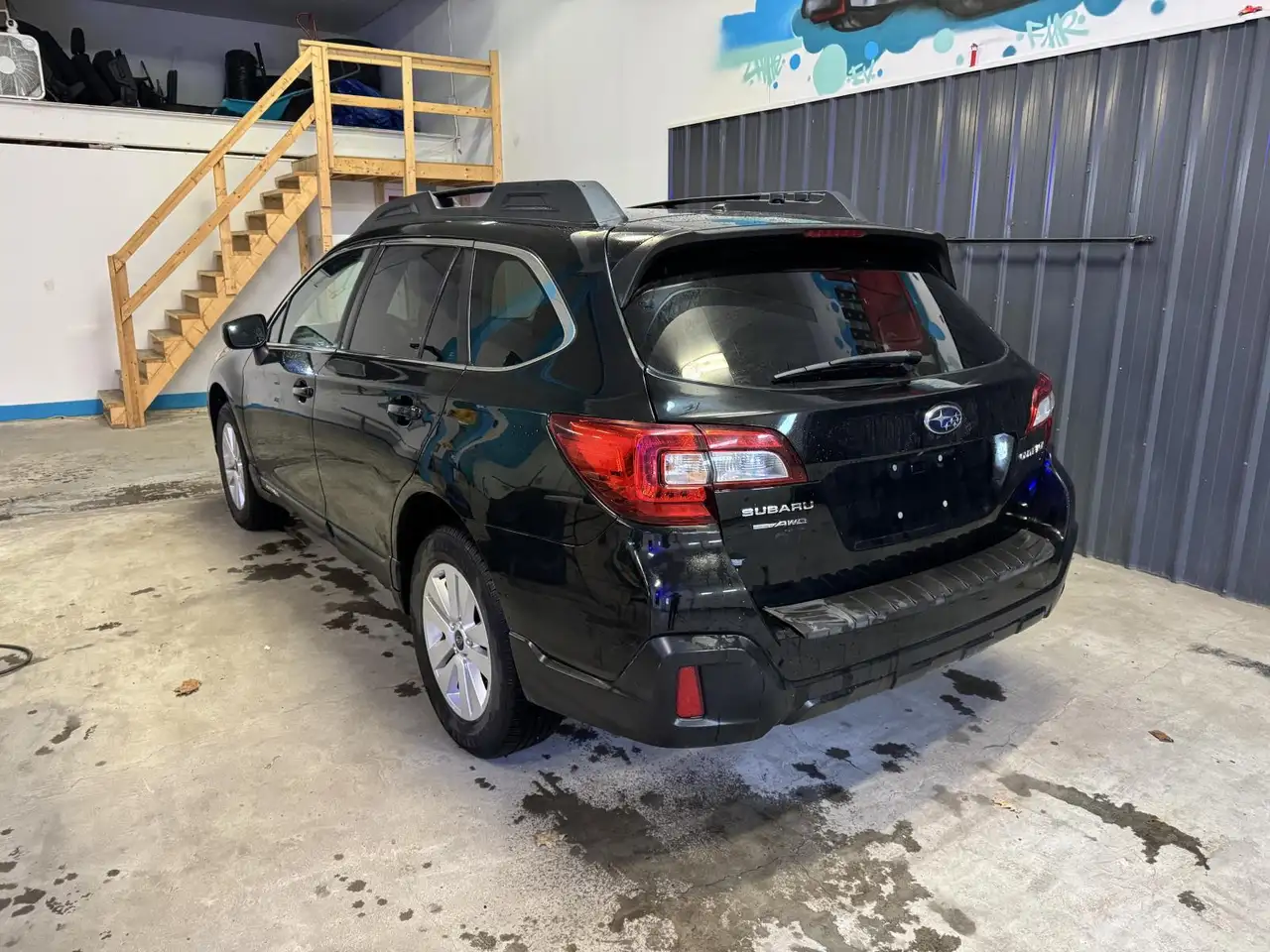 Subaru OUTBACK снимка Subaru OUTBACK