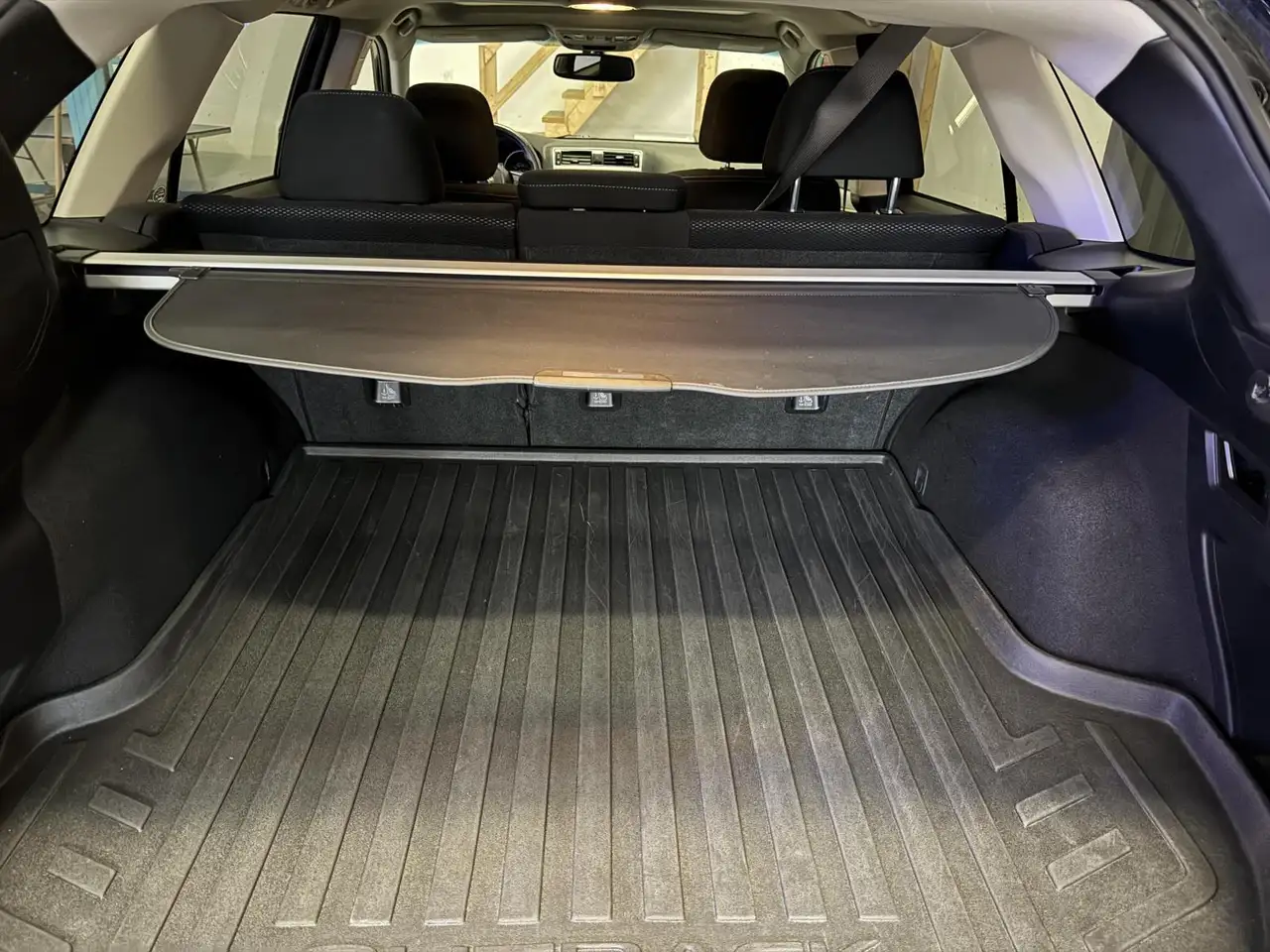 Subaru OUTBACK снимка Subaru OUTBACK