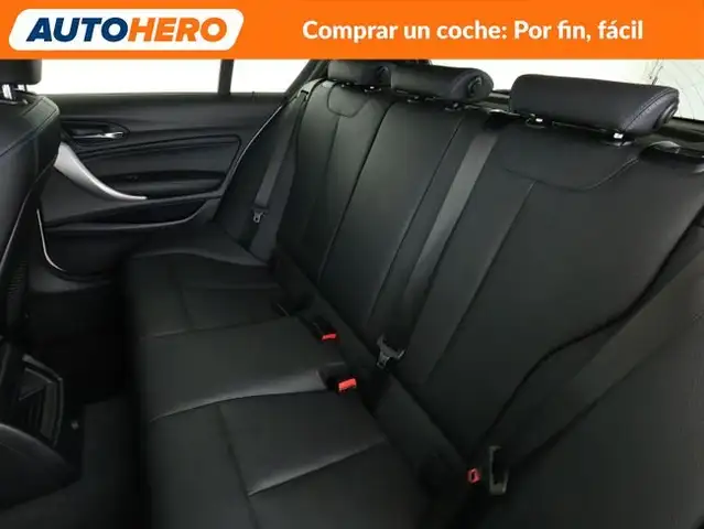 BMW 1 Series view 15