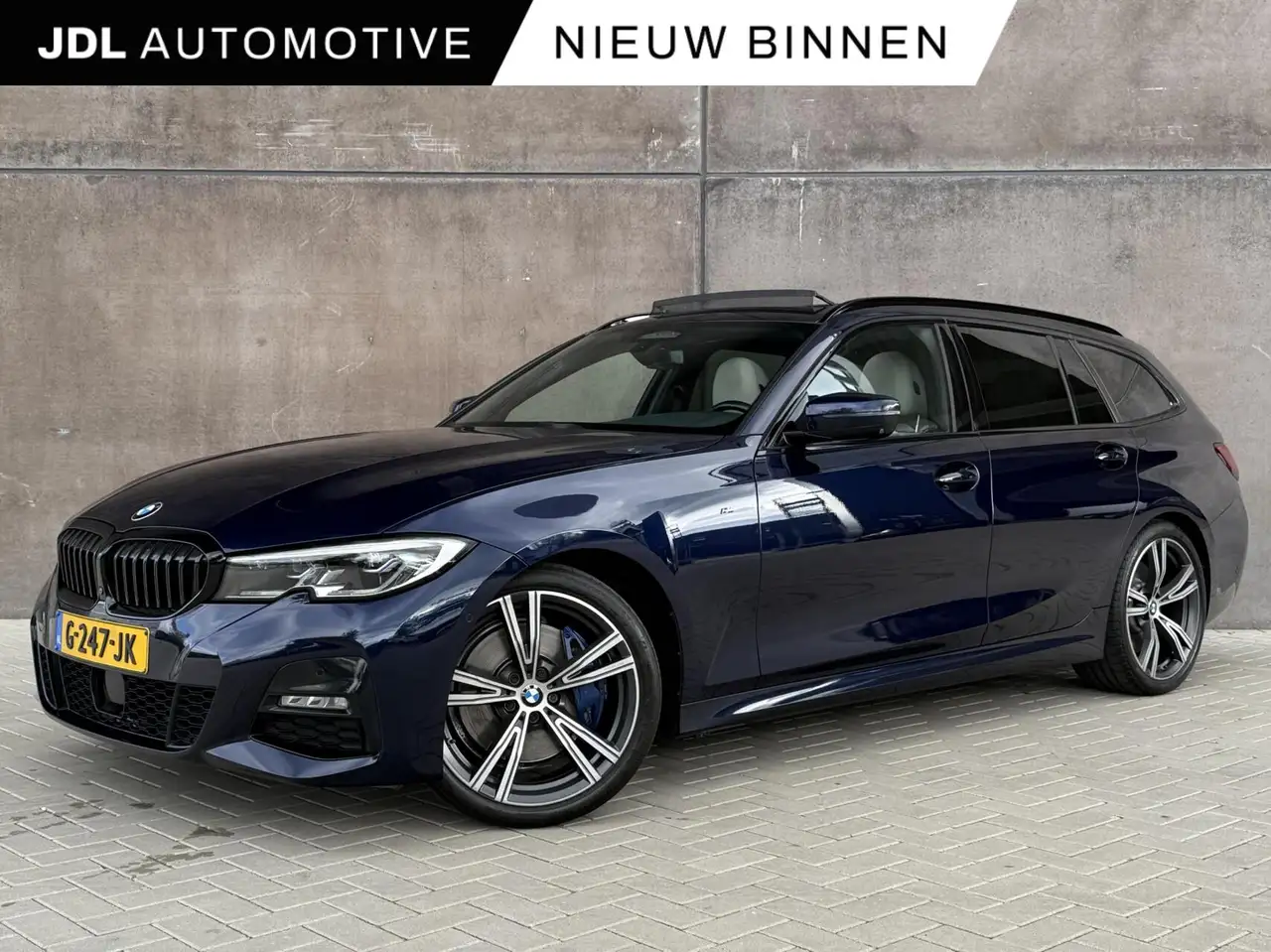 BMW 330