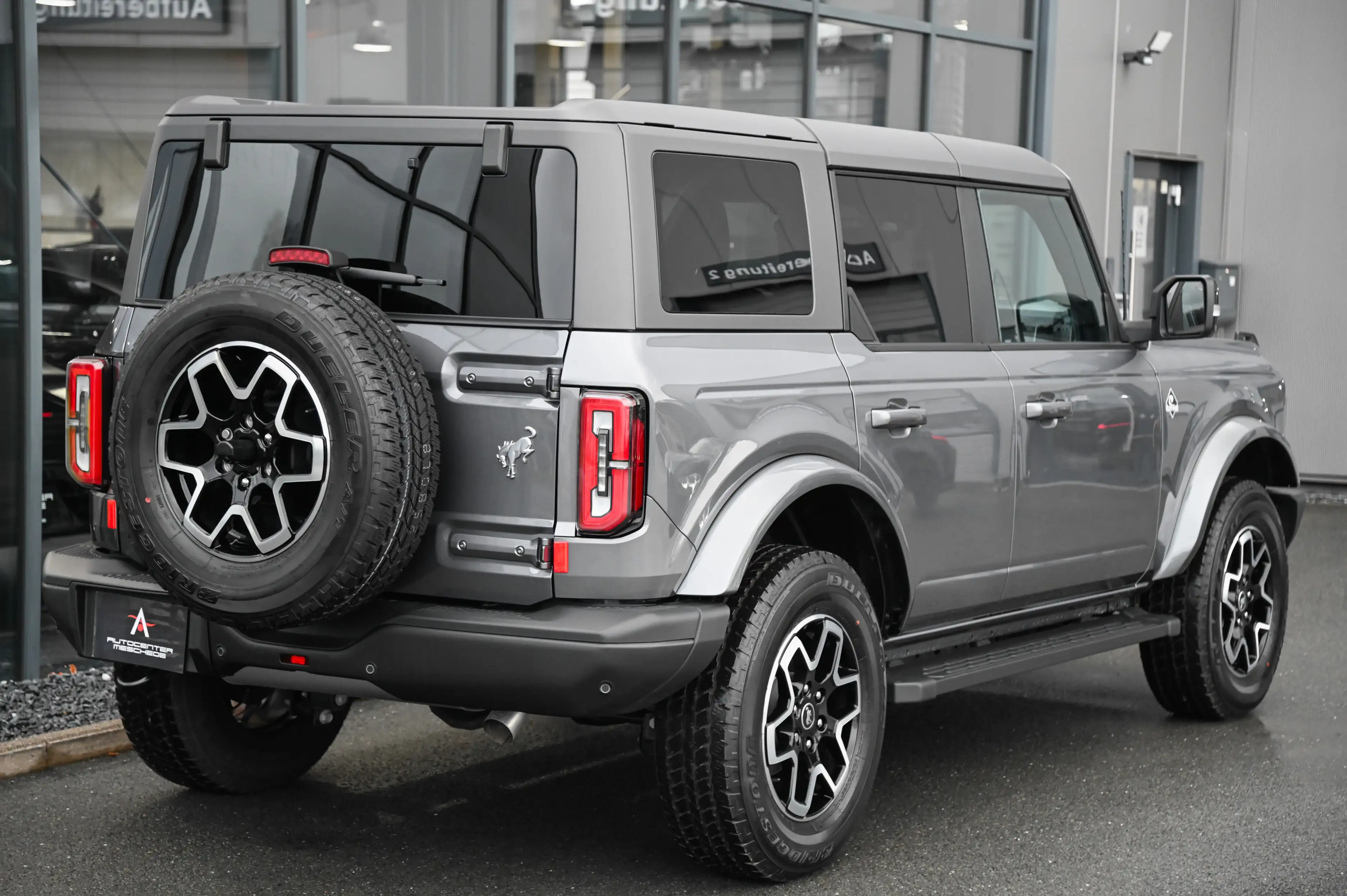 Ford Bronco 2.7 EcoBoost 4x4 Outer Banks* Vollleder* — photo 6