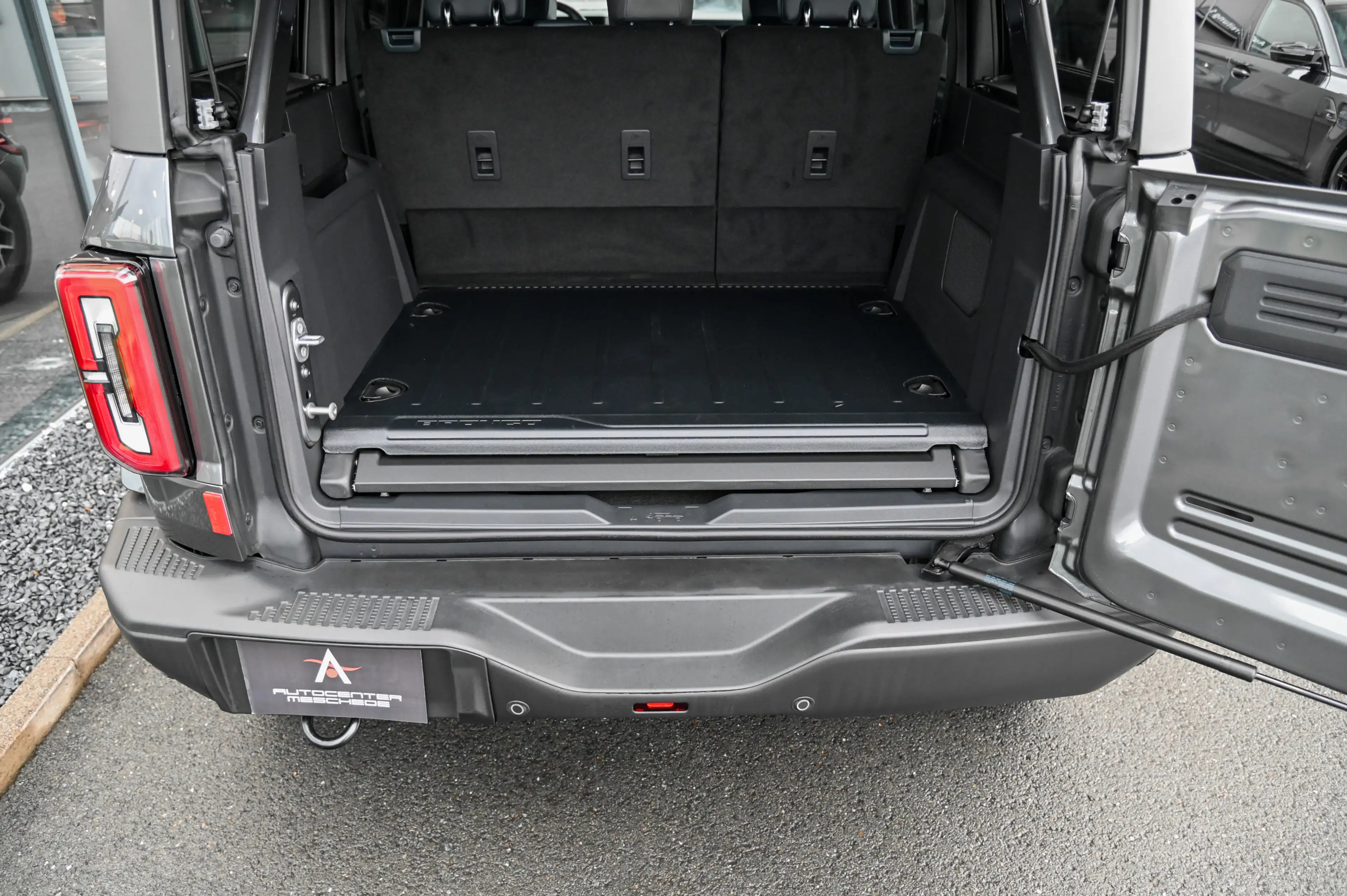 Ford Bronco 2.7 EcoBoost 4x4 Outer Banks* Vollleder* — photo 13
