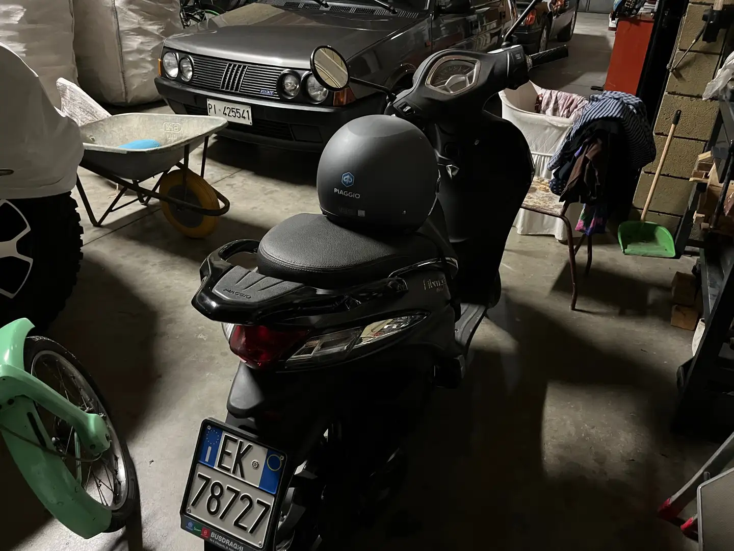 Piaggio Liberty 125 ie S Noir - 1