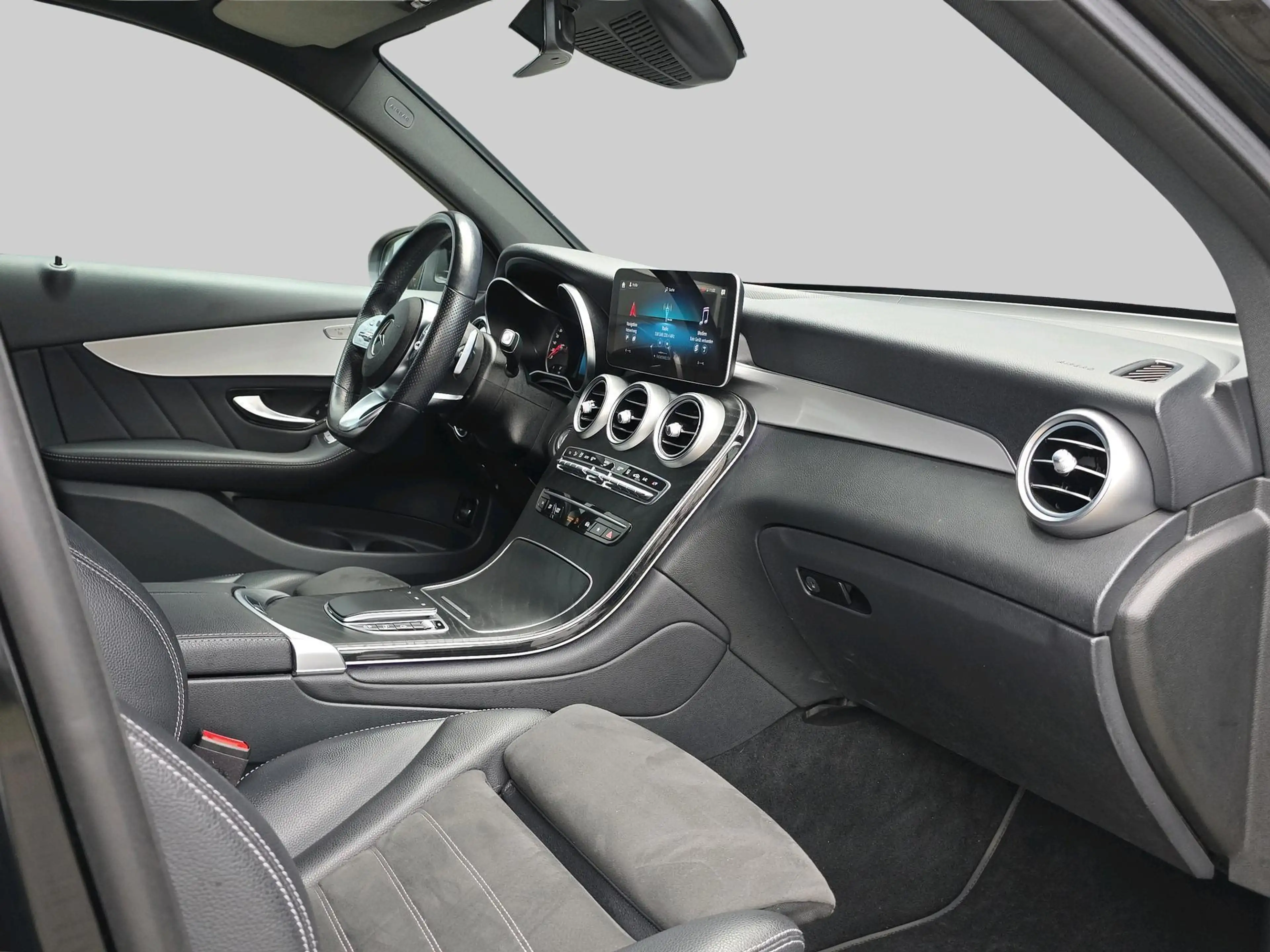 Mercedes-Benz GLC 300 300e 4MATIC Premium | Automaat | Trekhaak | Elektr — photo 13