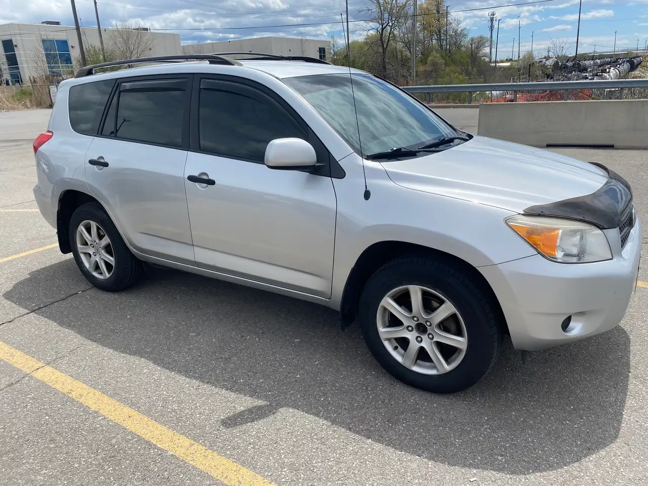 Toyota RAV 4 снимка Toyota RAV 4
