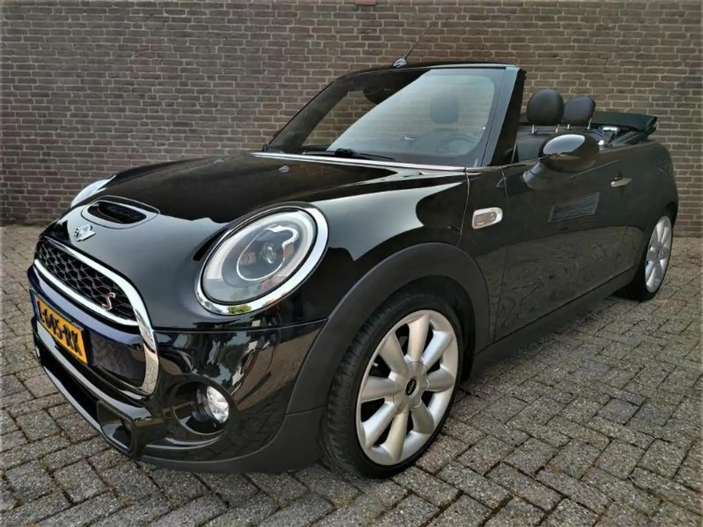 MINI Cooper S Cabrio Chili S.Bus Autom. Gr.Navi Leer Led H&Kardon Noir - 1