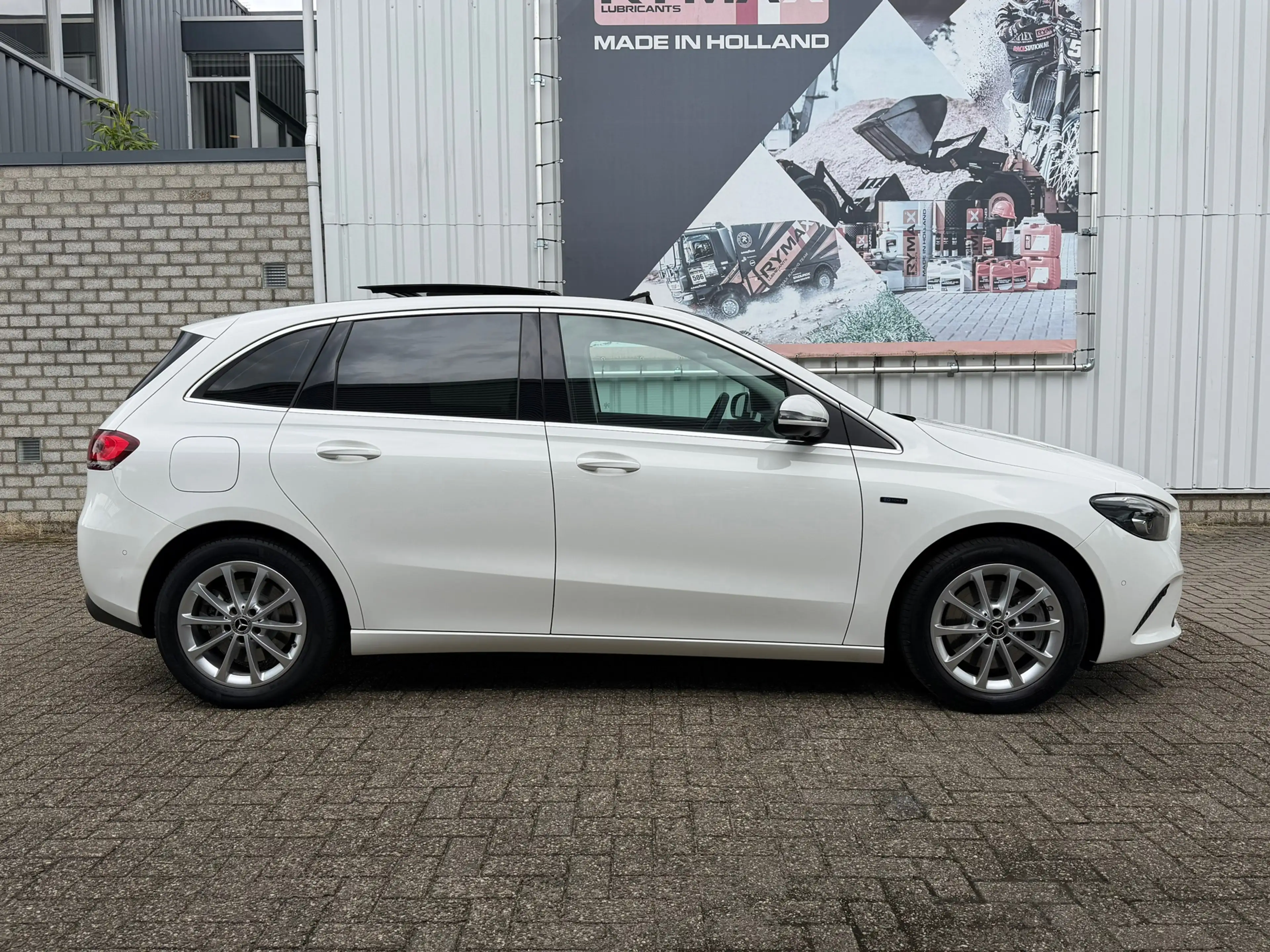 Mercedes-Benz B 250 e Advantage 218 Pk | Panoramadak| Navigatie | Crui — photo 8