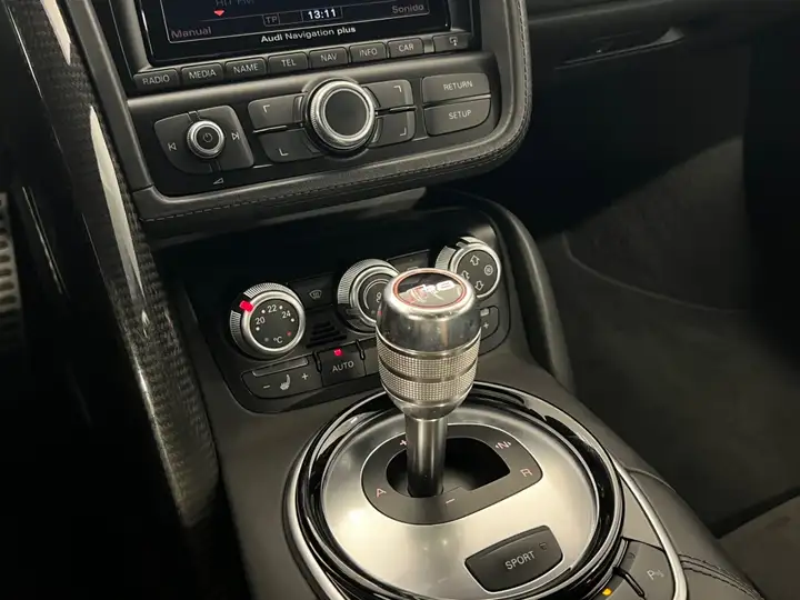 Audi R8 2013, foto 18