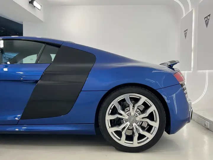Audi R8 2013, foto 13