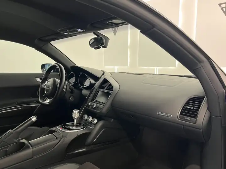 Audi R8 2013, foto 17