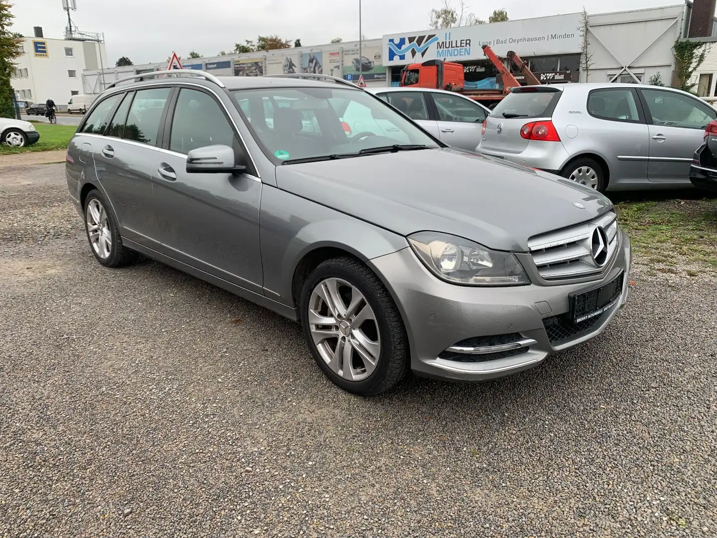 Mercedes-Benz C 200 T-Modell C 200 T CGI BlueEfficiency Silber - 1