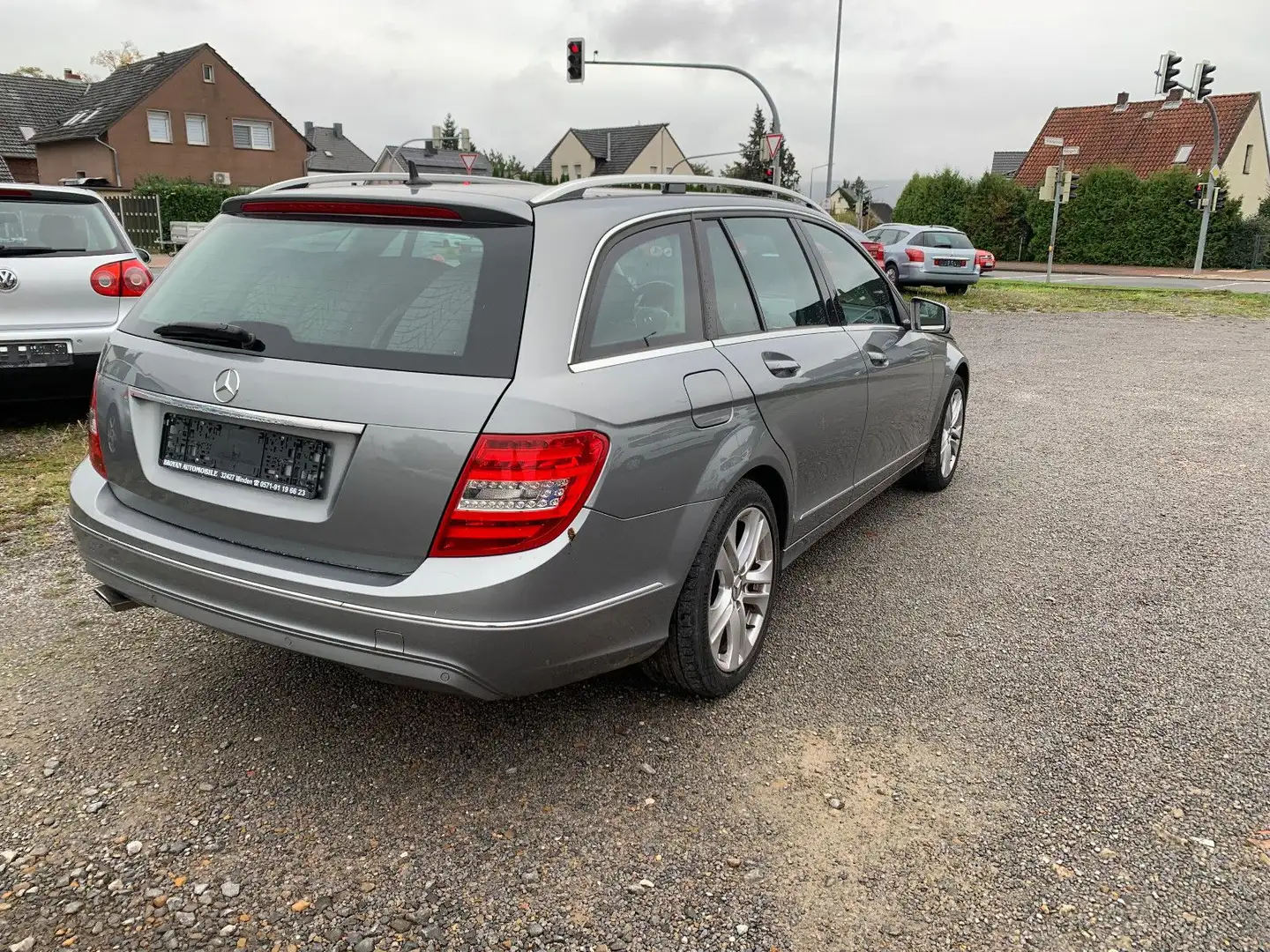 Mercedes-Benz C 200 T-Modell C 200 T CGI BlueEfficiency Silber - 2
