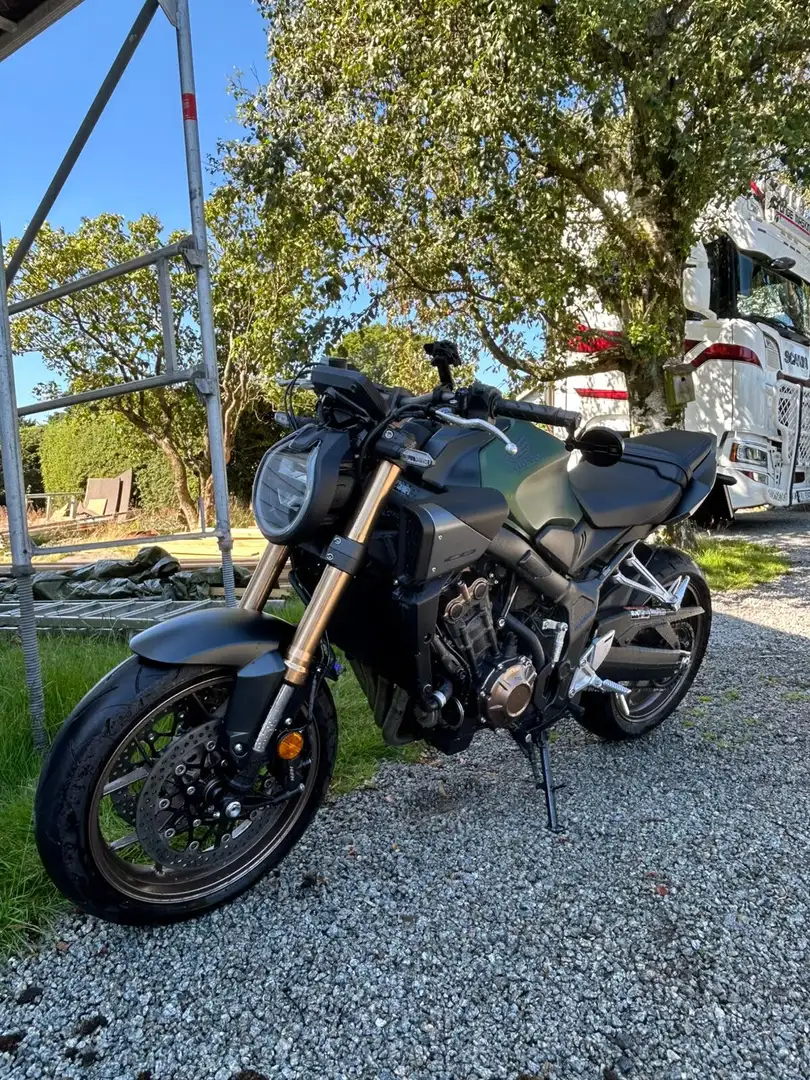 Honda CB 650 R Verde - 1