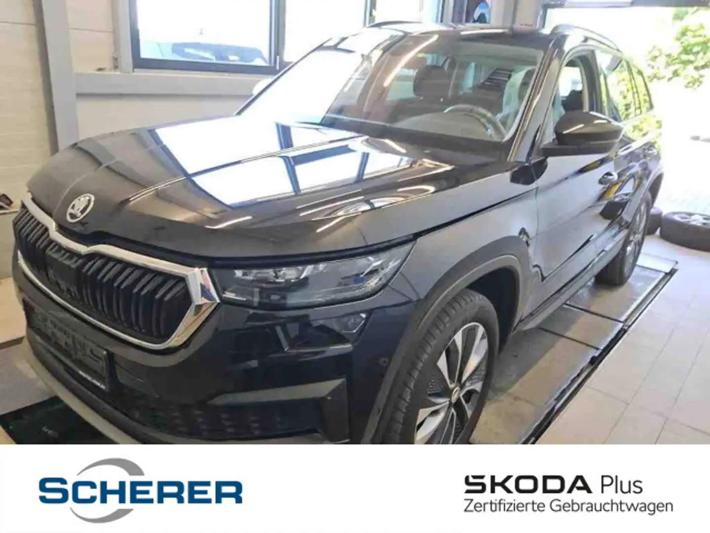 Skoda Kodiaq 2.0 TDI DSG Navi, RFK, AHK, Canton, Matri Schwarz - 1