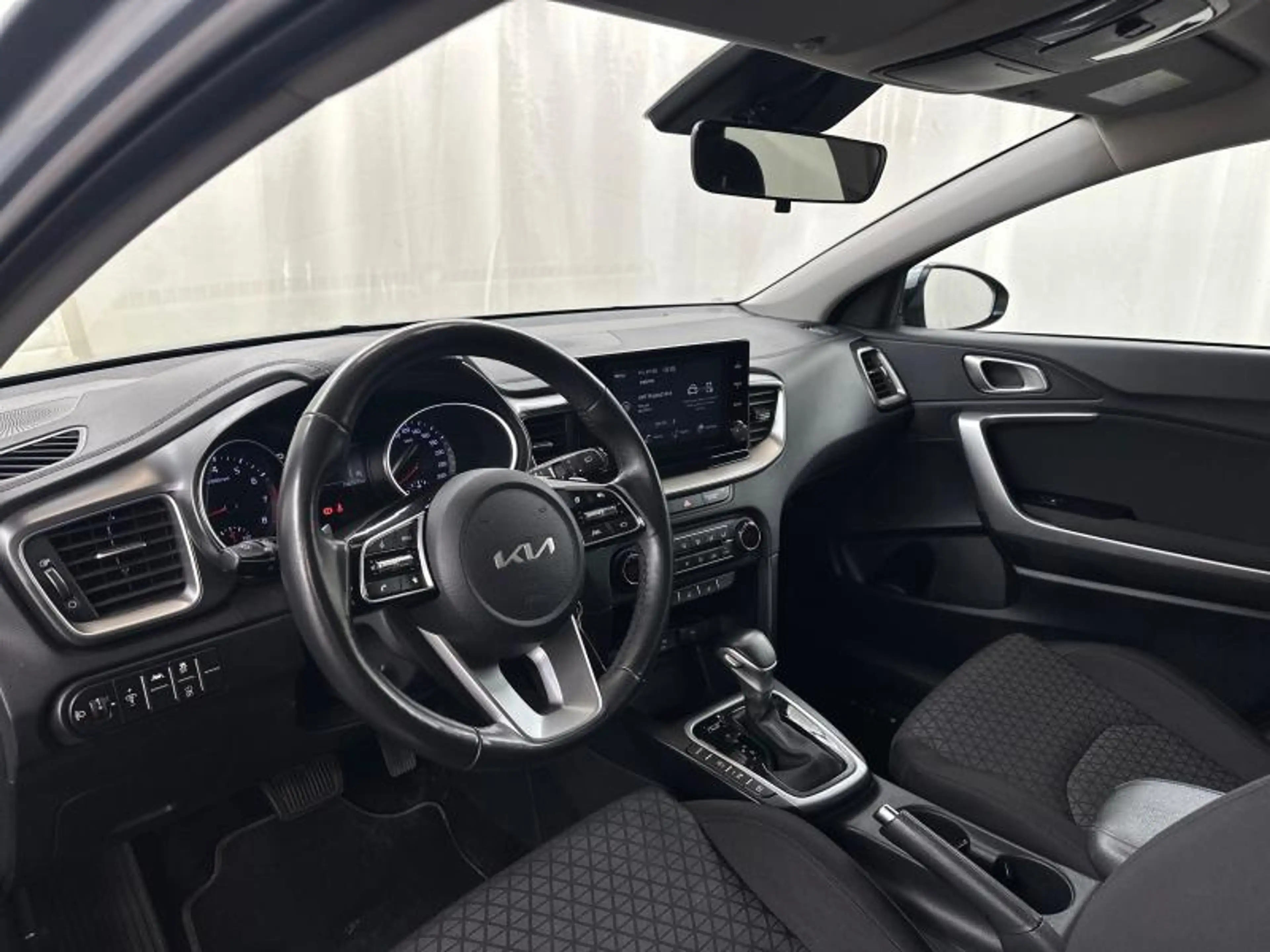Kia Ceed SW / cee'd SW AT | Winter Pack | All Season Tyres — photo 18