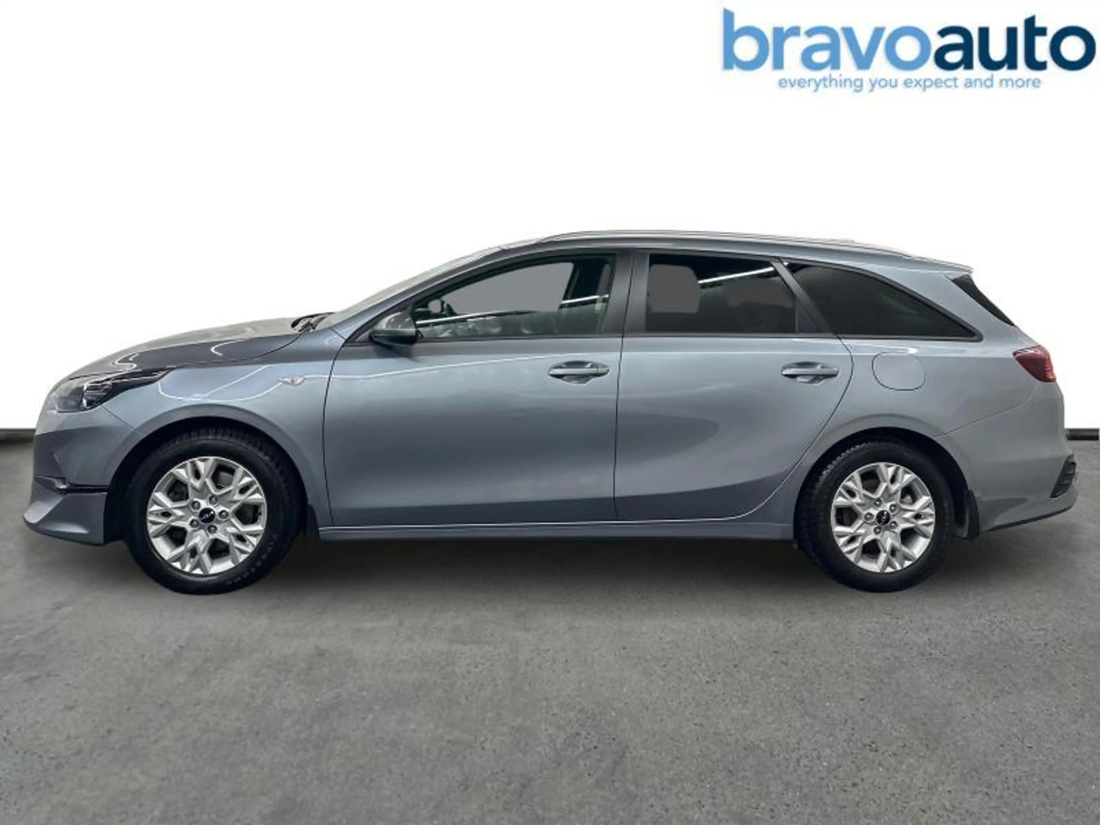Kia Ceed SW / cee'd SW AT | Winter Pack | All Season Tyres — photo 3