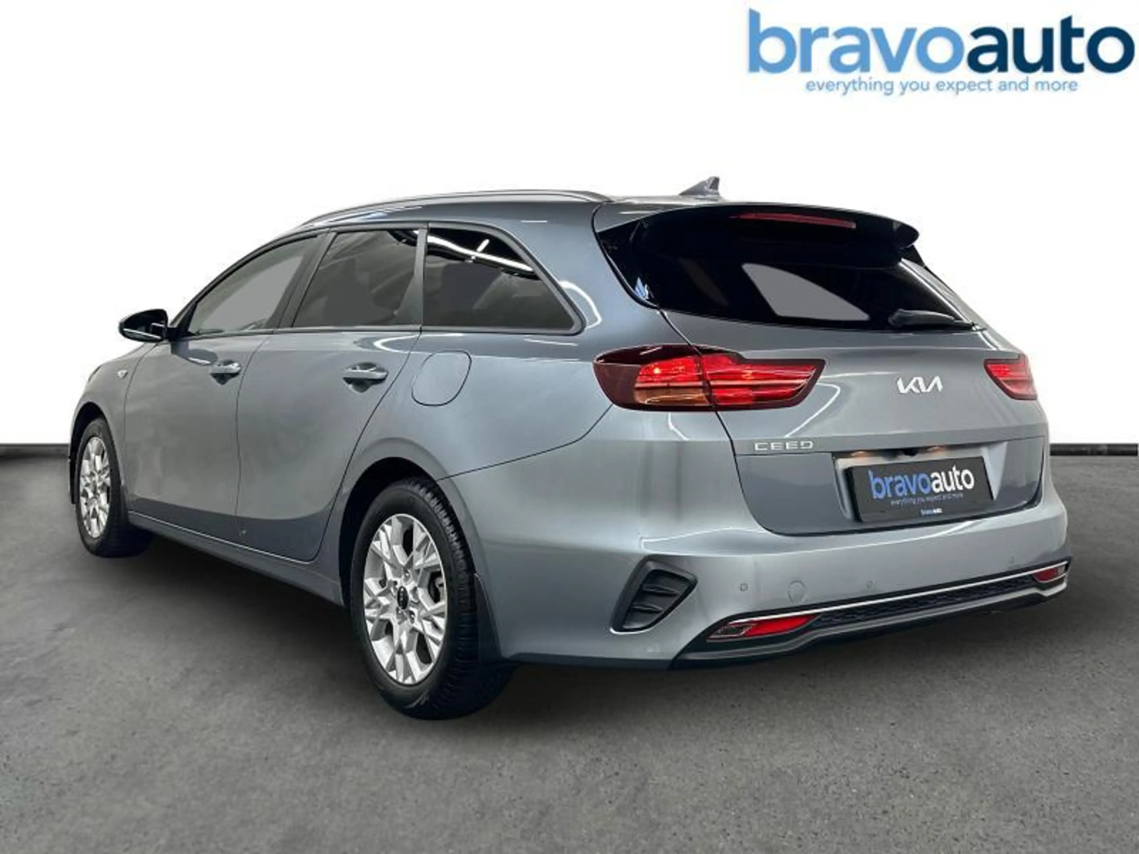 Kia Ceed SW / cee'd SW AT | Winter Pack | All Season Tyres — photo 2