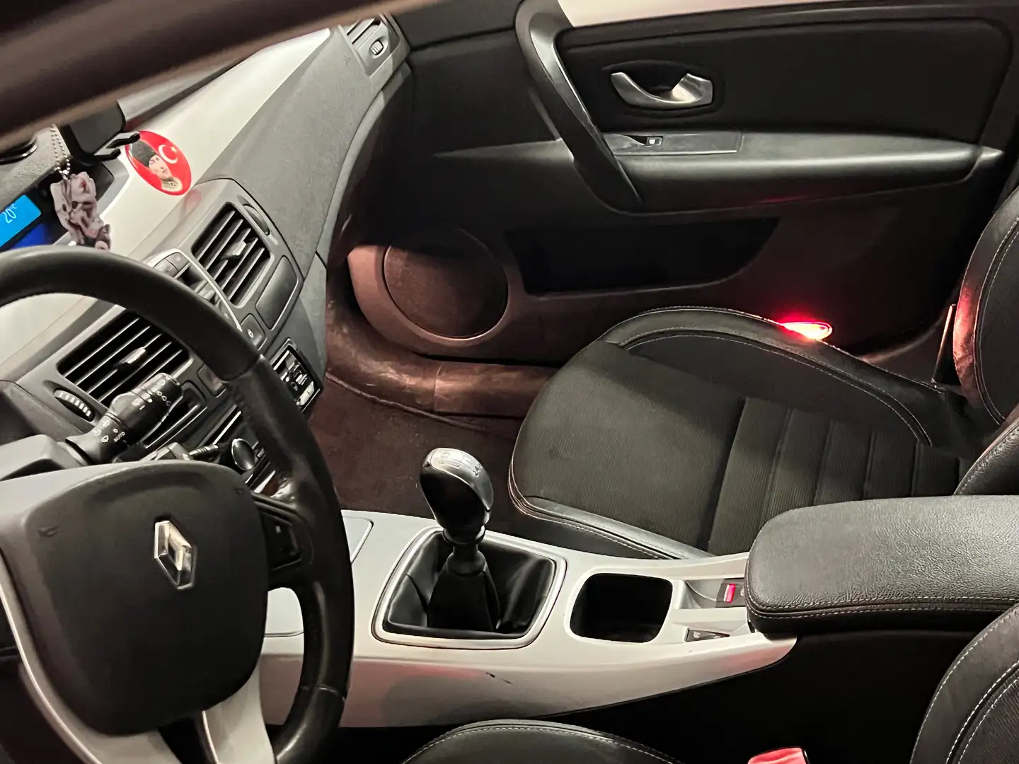 Renault Laguna 2,0 dCi - 2