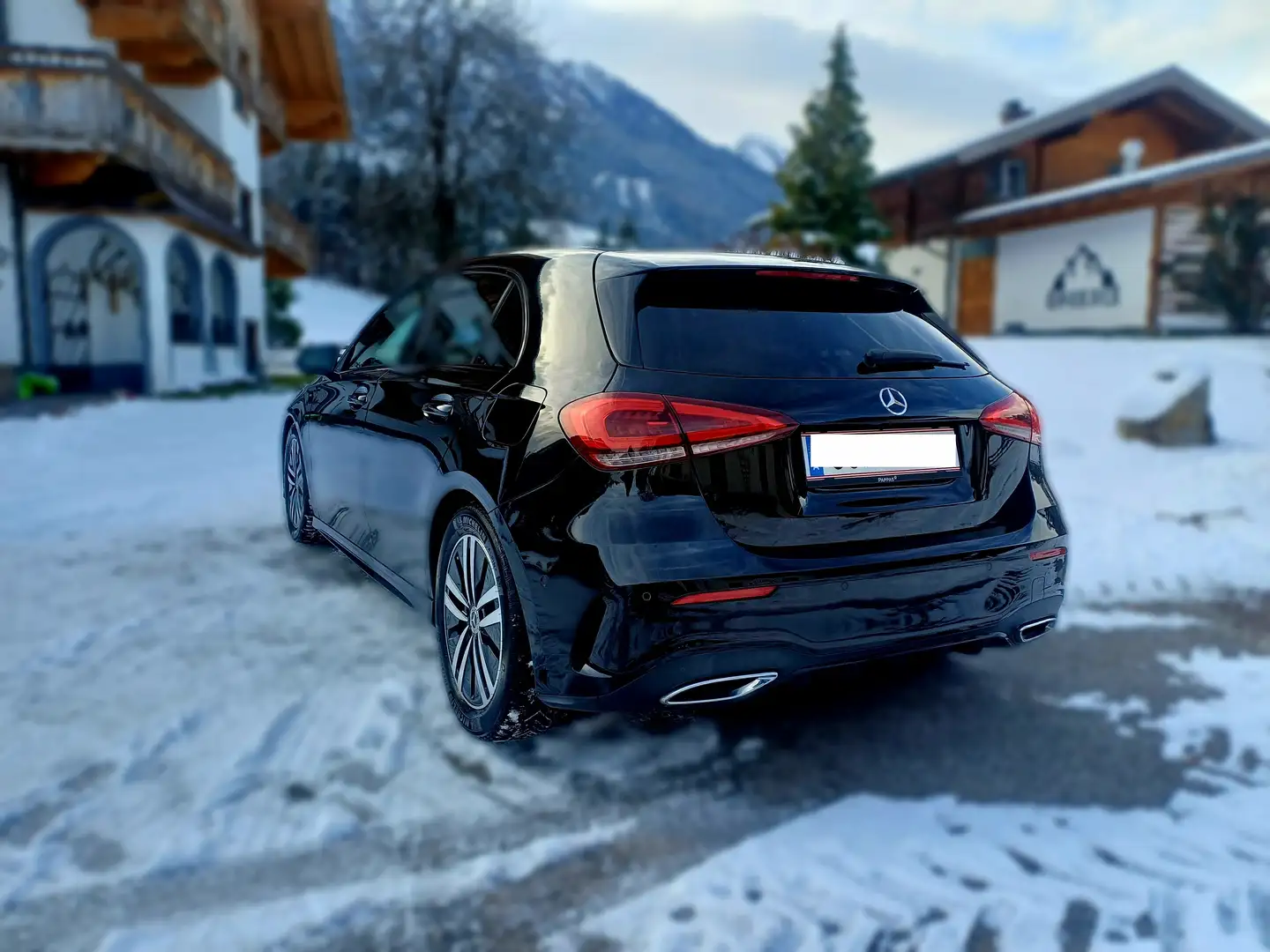 Mercedes-Benz A 220 A 220 4MATIC Aut. Schwarz - 2