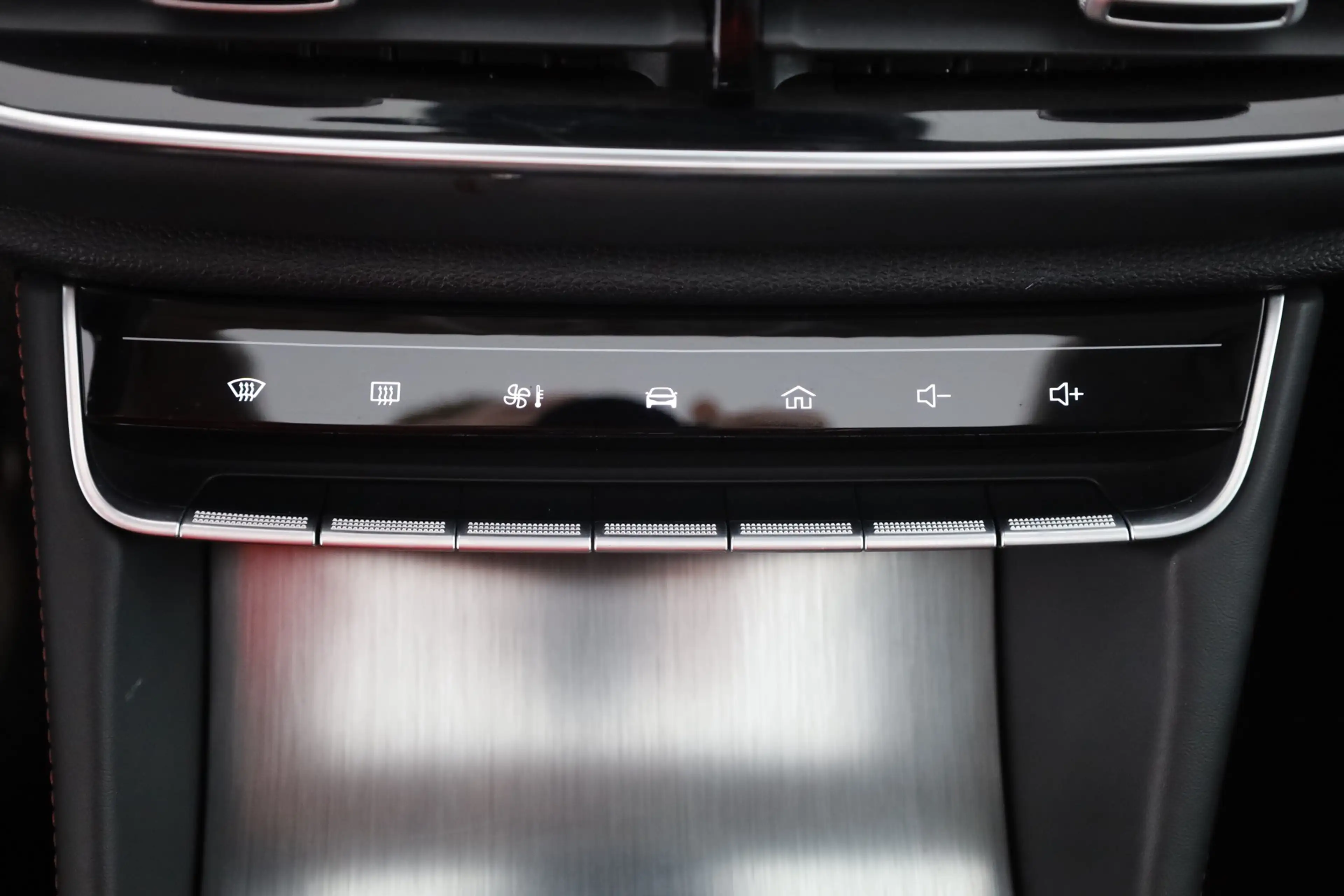 MG HS 1.5 T-GDI Luxury Aut. LED ACC Navi 360° Pano — photo 12