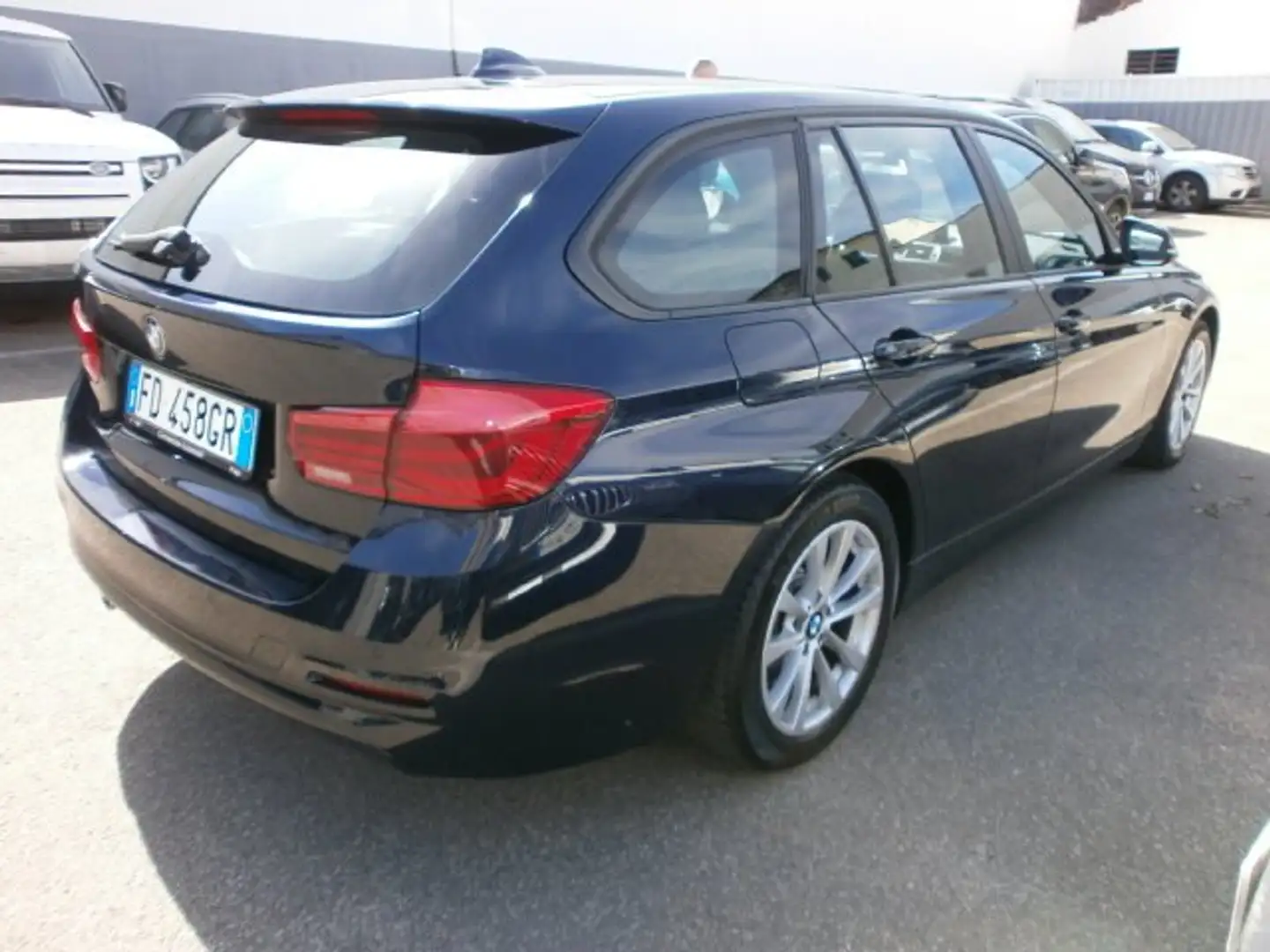 BMW 335 Xd touring Business Advantage Modrá - 2