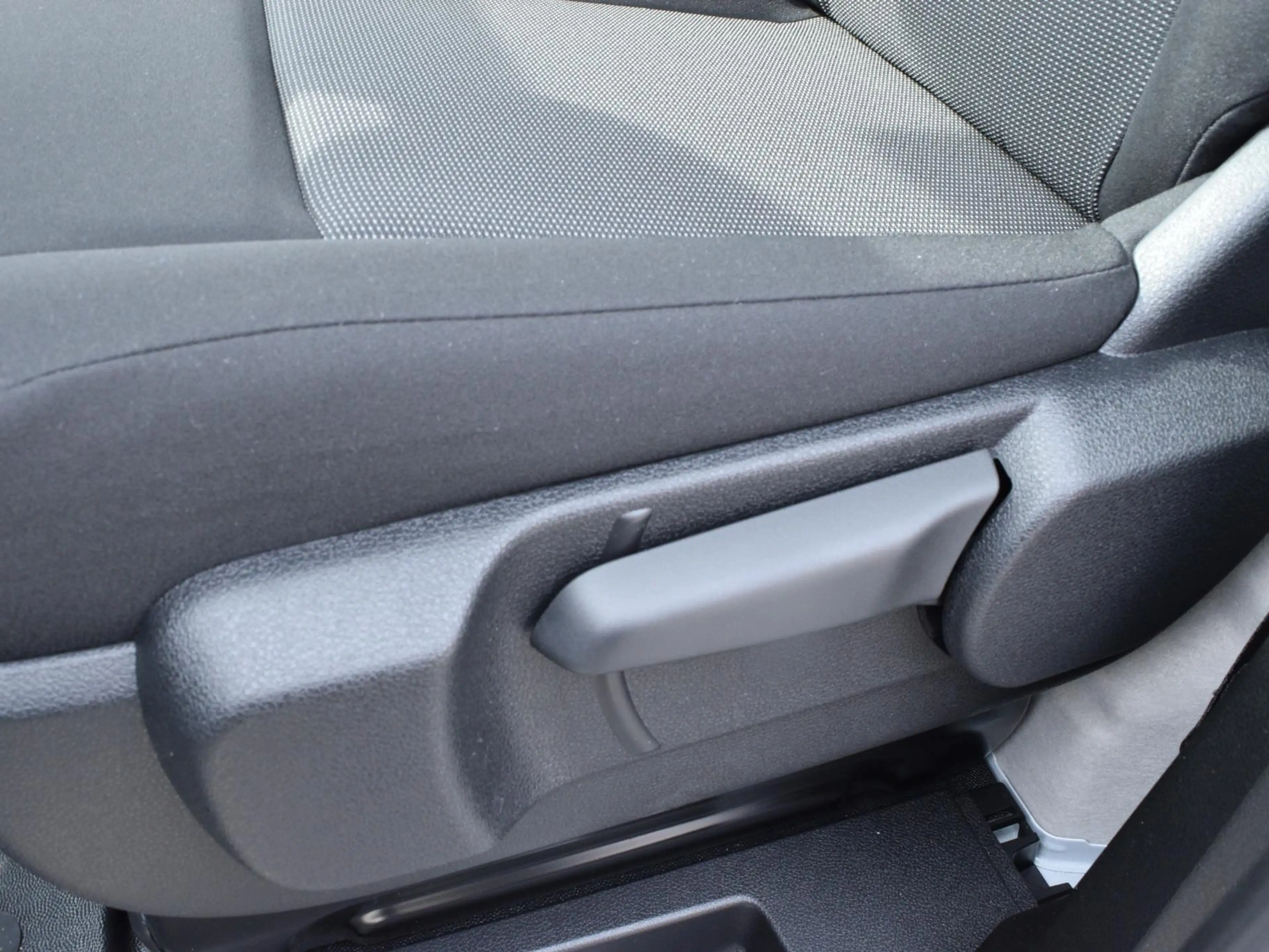 Opel Vivaro-e Electric L2 75 kWh LED Laadruimteverlichting (FC56 — photo 10