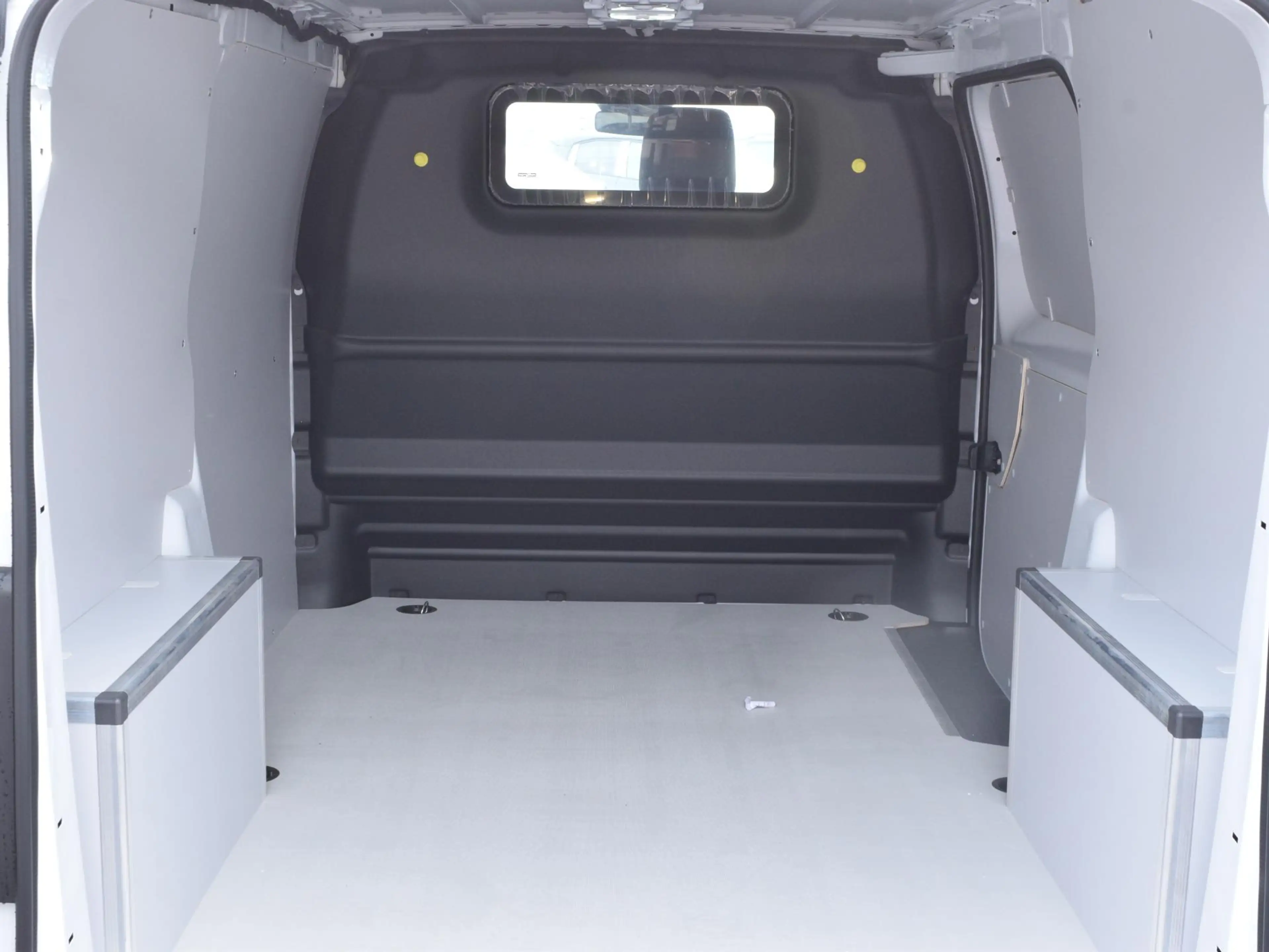 Opel Vivaro-e Electric L2 75 kWh LED Laadruimteverlichting (FC56 — photo 8