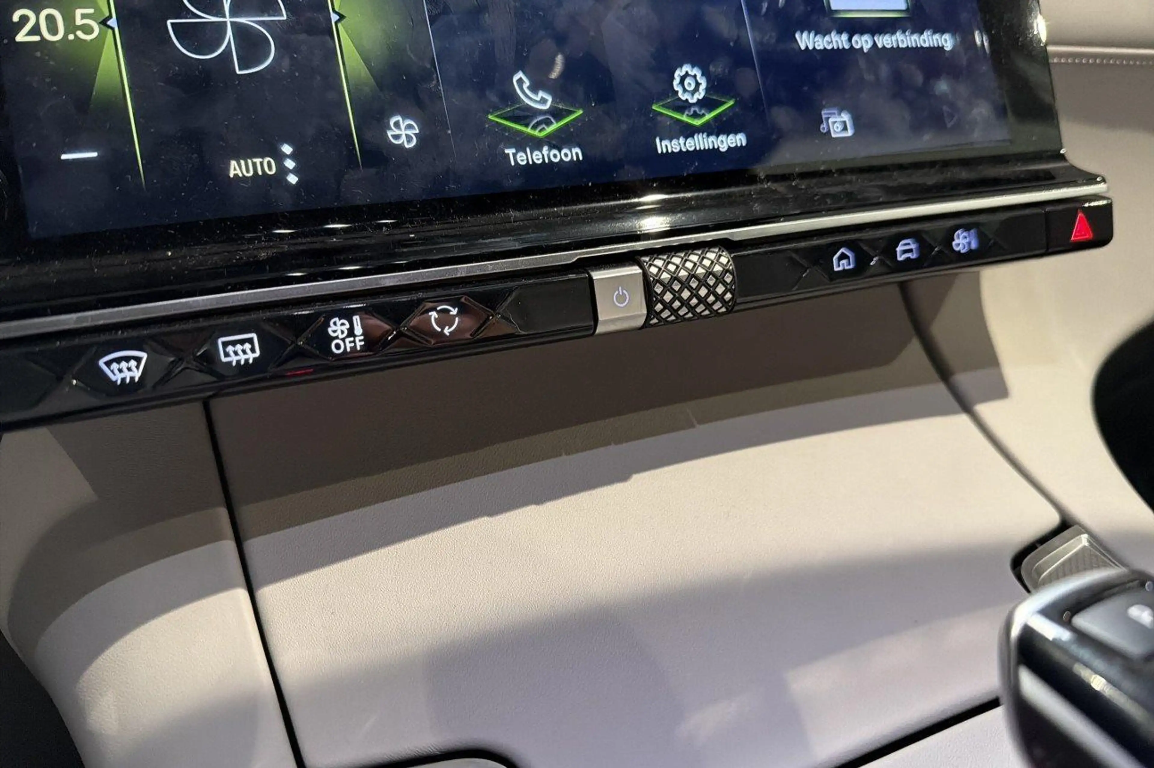 DS Automobiles DS 7 BLUEHDI 130 AUTOMATIC ETOILE — photo 15