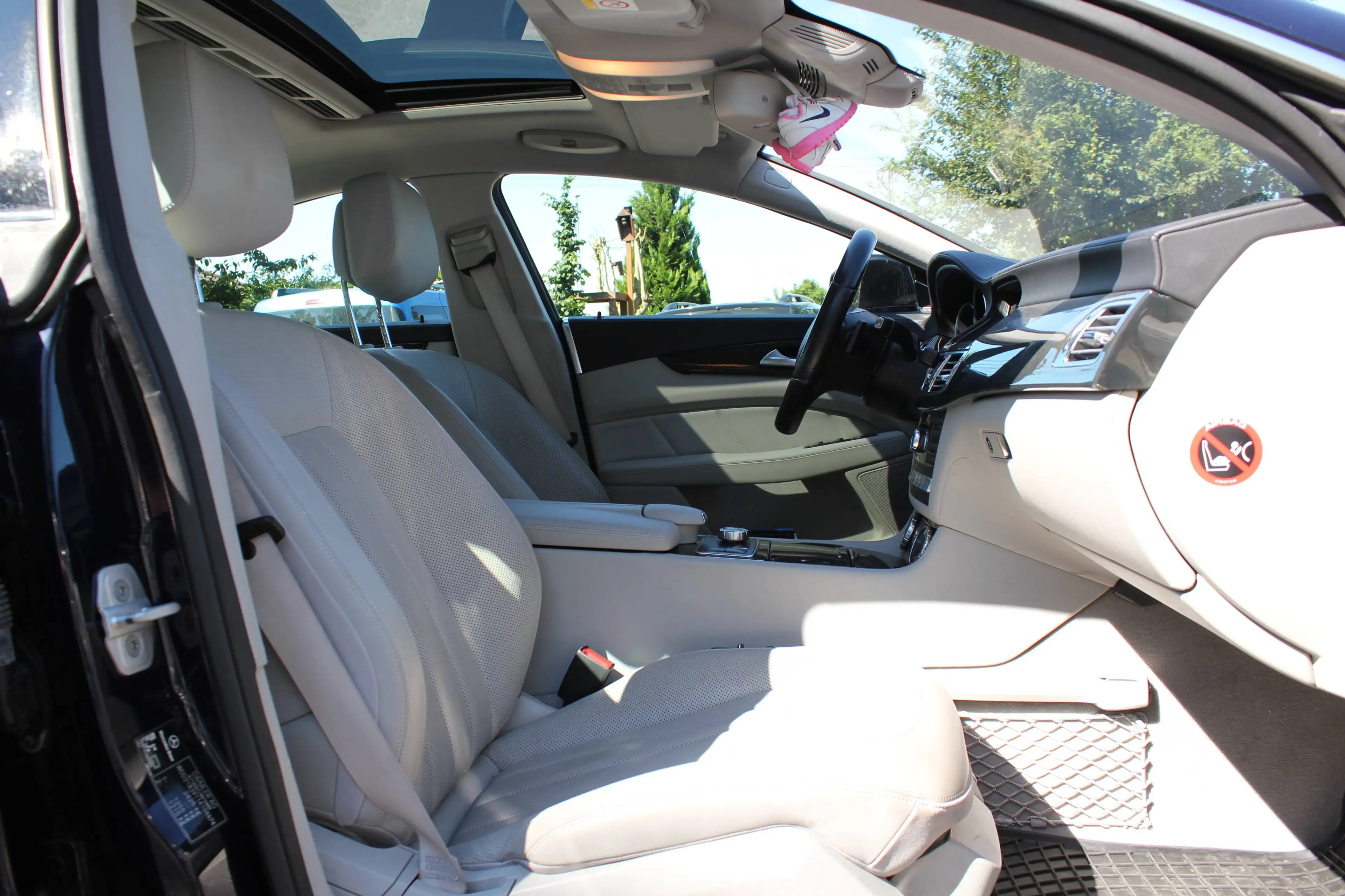 Mercedes-Benz CLS 500 CLS 500 4Matic-VOLLAUSSTATTUNG — photo 12