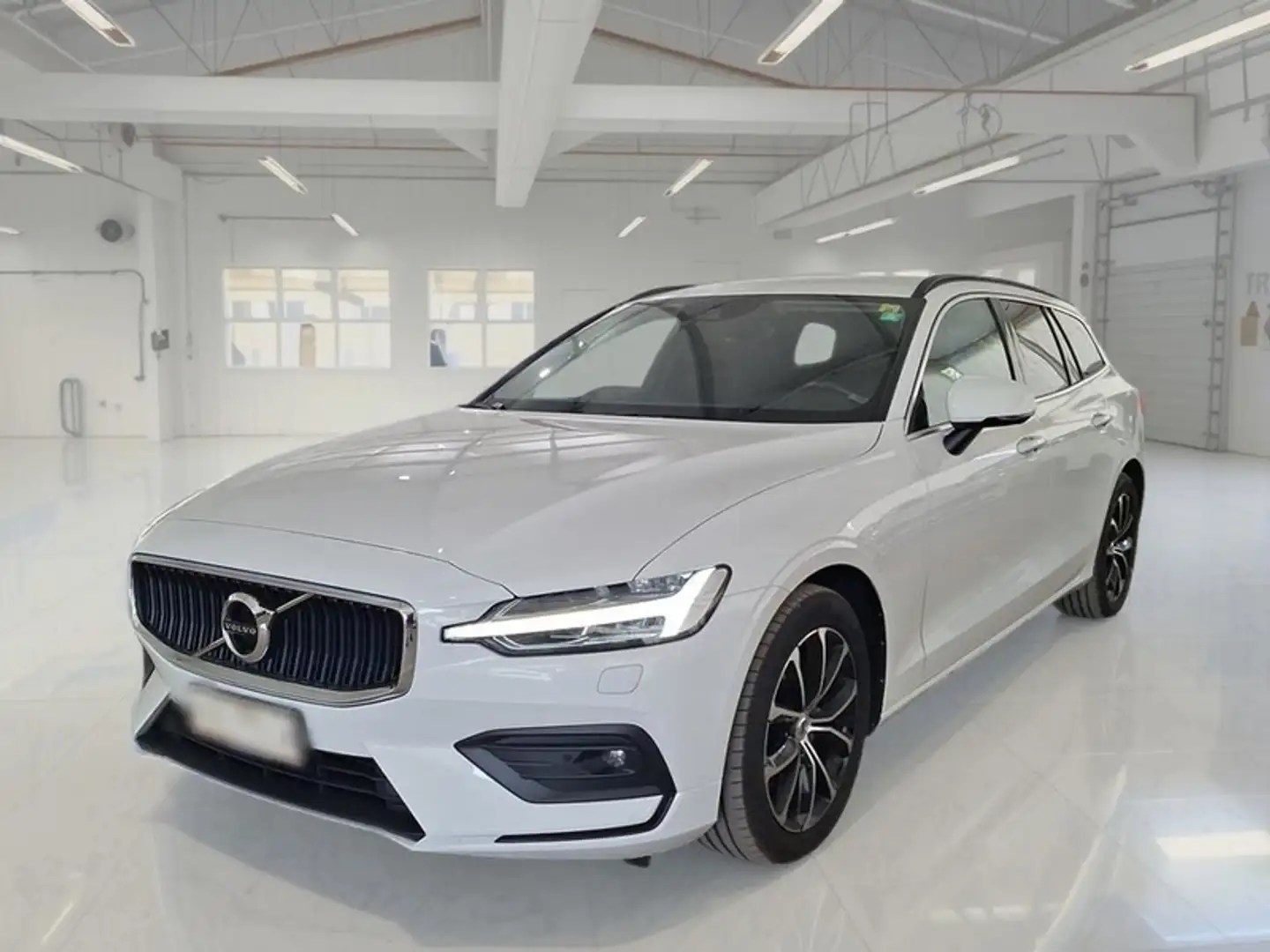 Volvo V60 B4 D autom. Momentum Business Pro MY22 WAGON - 1