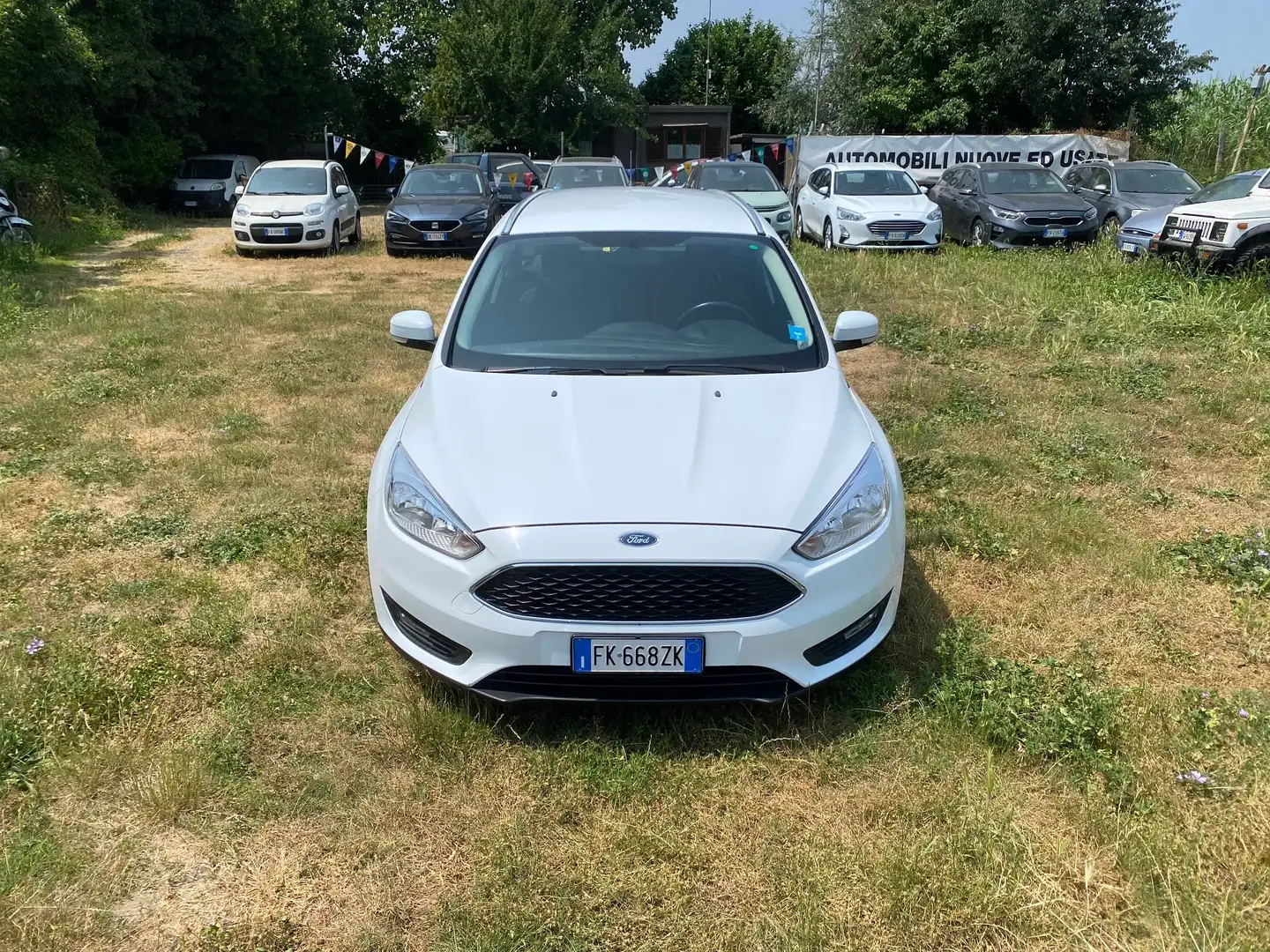 Ford Focus SW 1.5 tdci 120cv * Solo 80.000km * CARPLAY + APP Blanc - 2