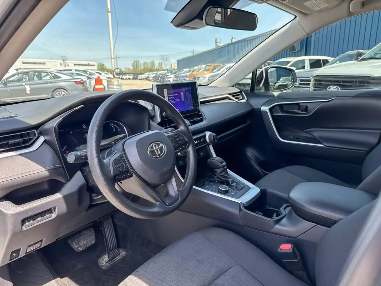 Toyota RAV 4 снимка Toyota RAV 4