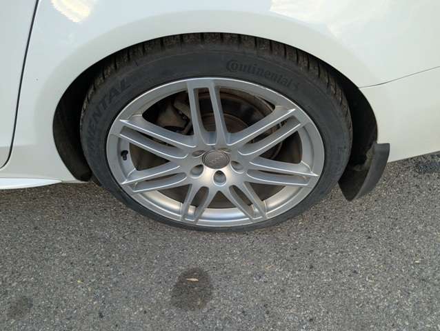 2010 Audi A4 4dr Wgn Auto quattro 2.0T Premium S Line thumb 33