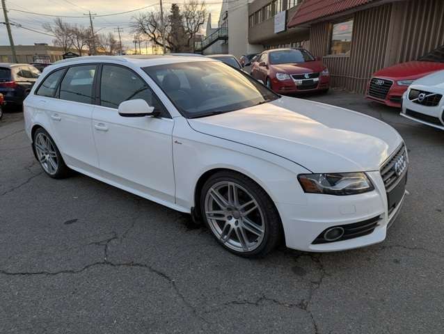2010 Audi A4 4dr Wgn Auto quattro 2.0T Premium S Line alt 4