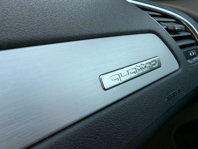 2010 Audi A4 4dr Wgn Auto quattro 2.0T Premium S Line thumb 28