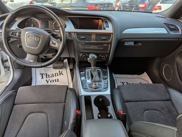 2010 Audi A4 4dr Wgn Auto quattro 2.0T Premium S Line thumb 29