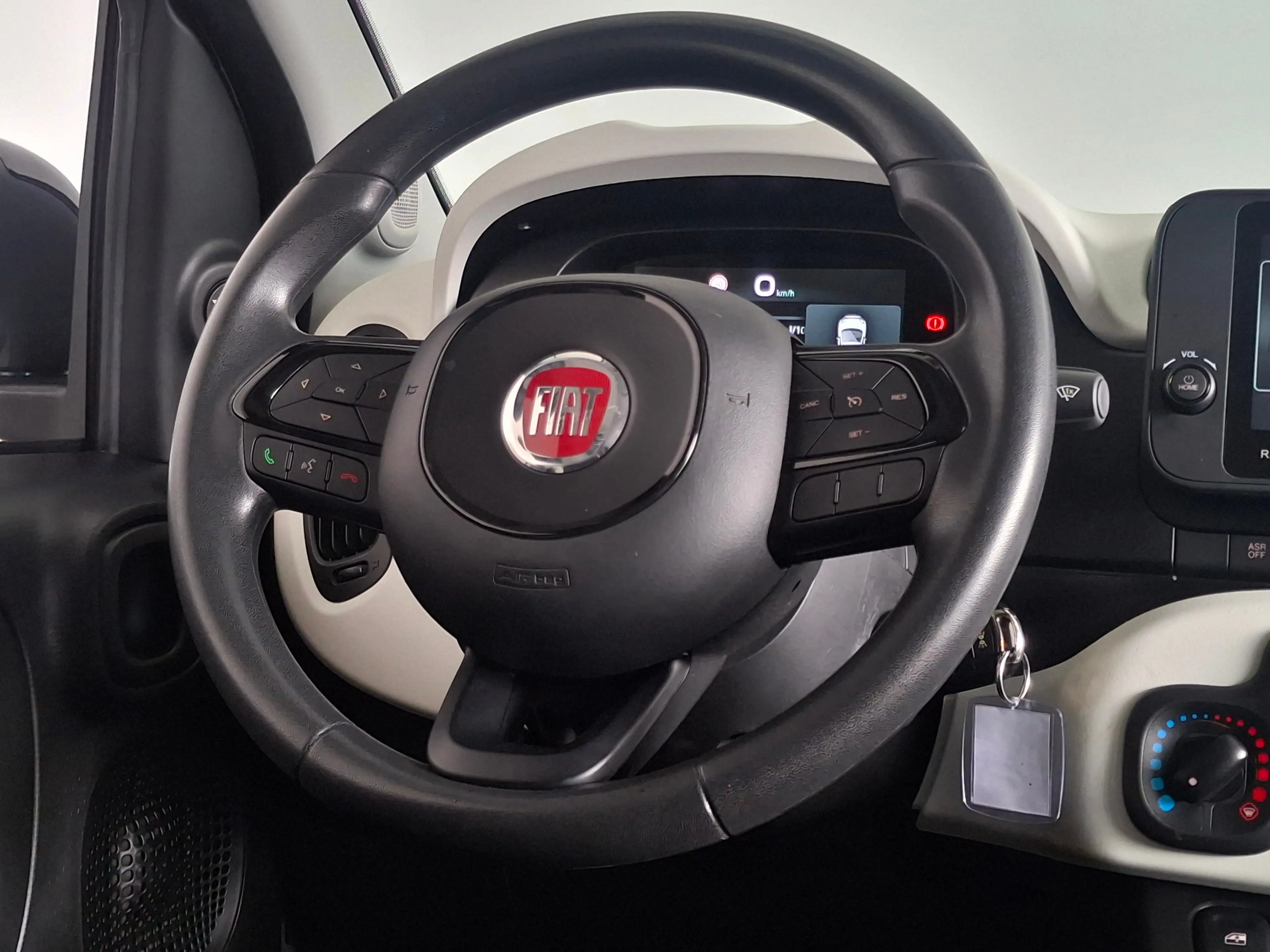 Fiat Panda 1.0 Hybrid 70pk Pandina — photo 15