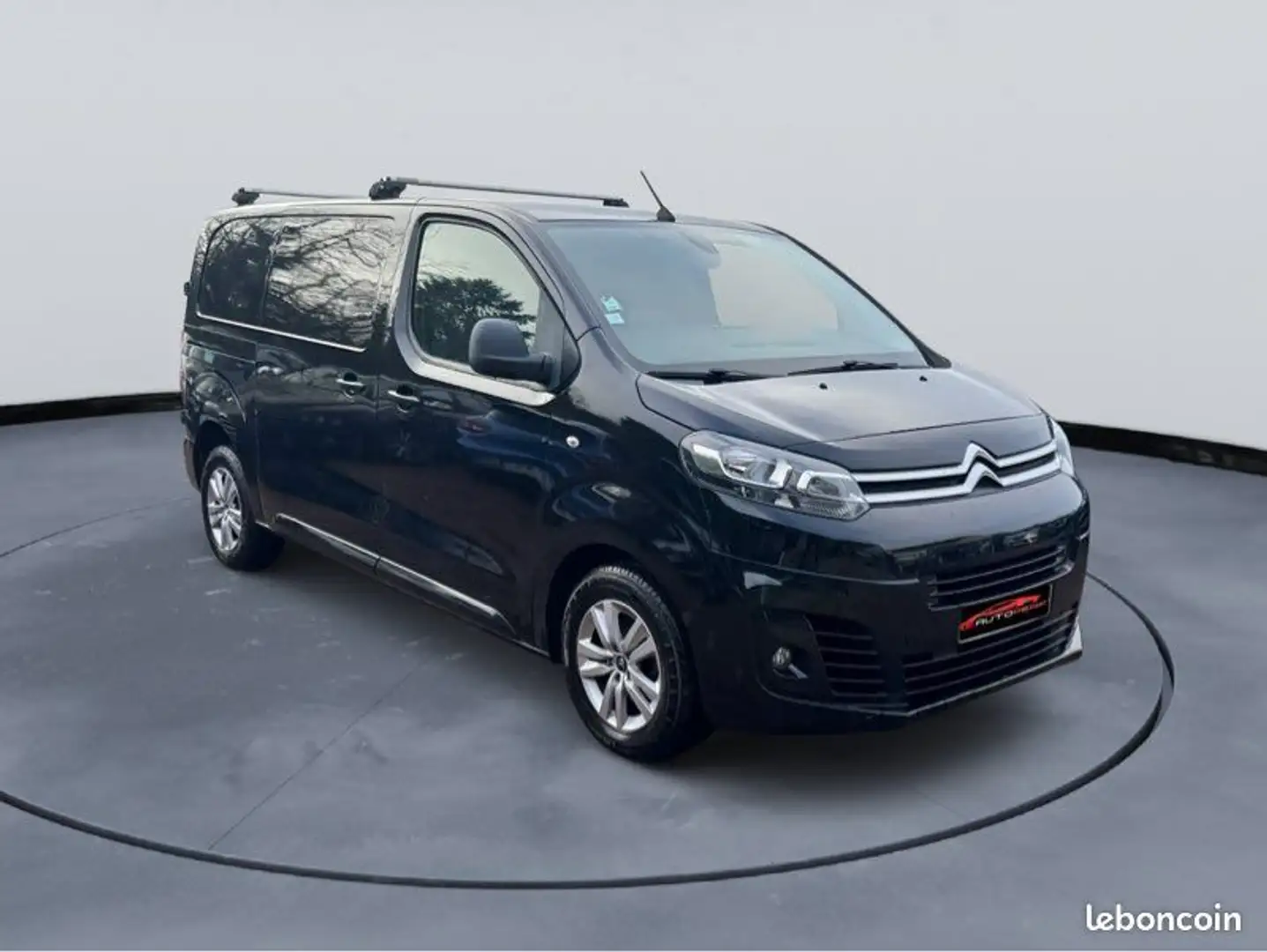 Citroen Jumpy Citroën 2.0 Blue HDi 122 CH Attelage Caméra de recul Apple CarPlay Bluetooth Climatisation Régulateur vitesse Noir - 1